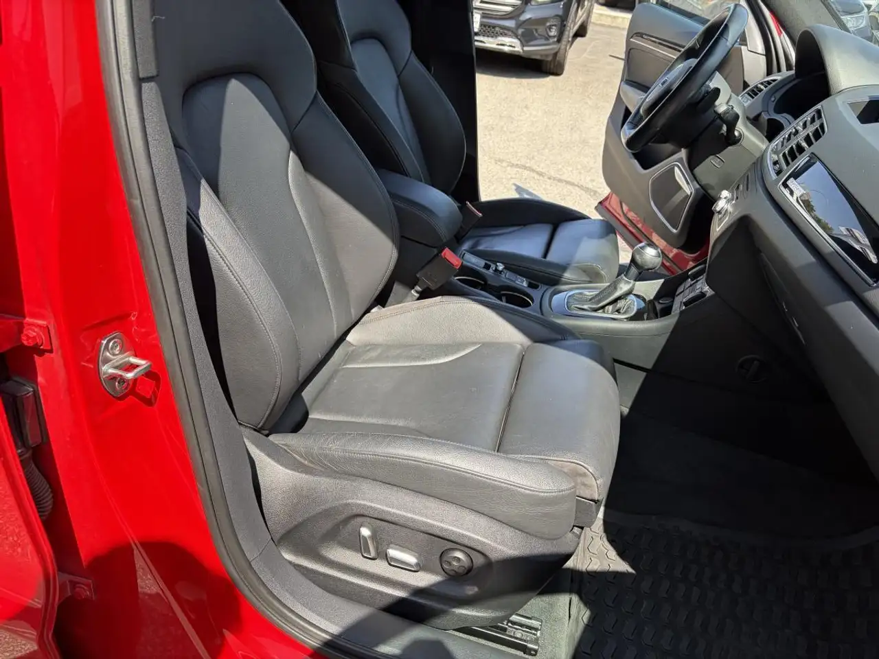 Audi Q3 снимка Audi Q3