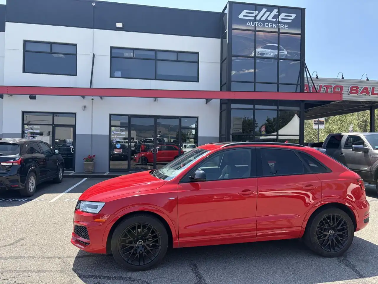 Audi Q3 снимка Audi Q3