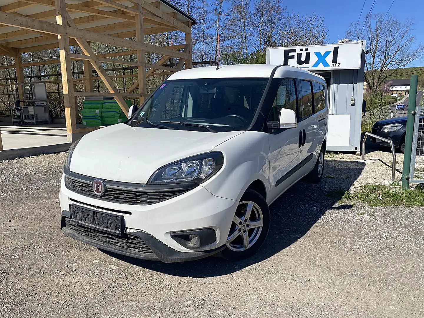 Fiat Doblo SX 1,6 MultiJet Maxi 105 ECO Weiß - 1