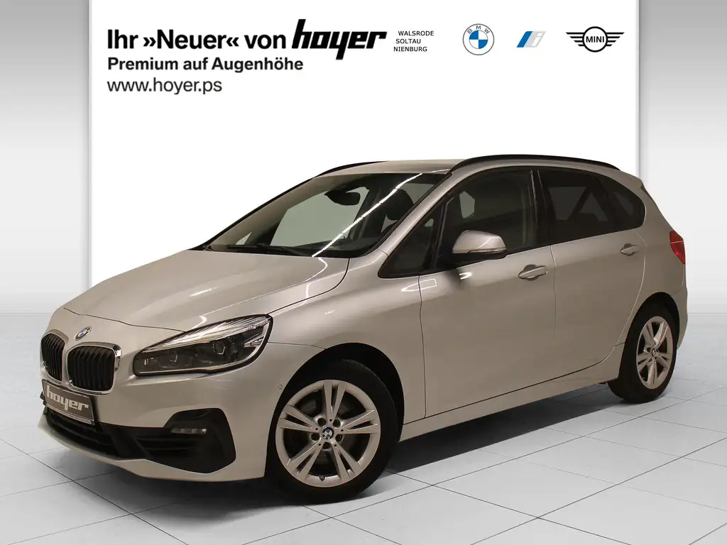 BMW 220