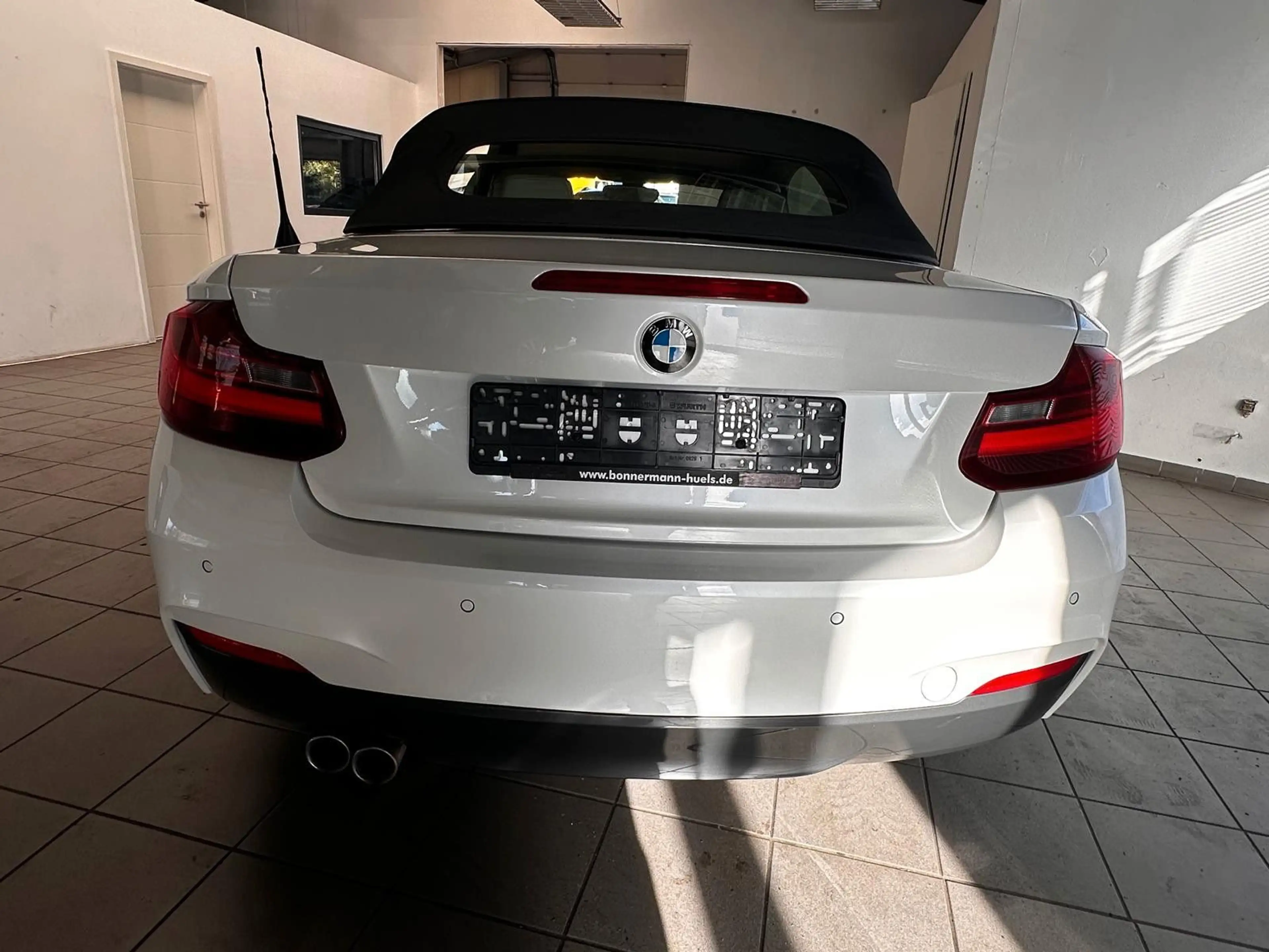 BMW 220 d Cabrio M Sport *H&K*AHK*Leder*PDC*8 Räder — photo 5