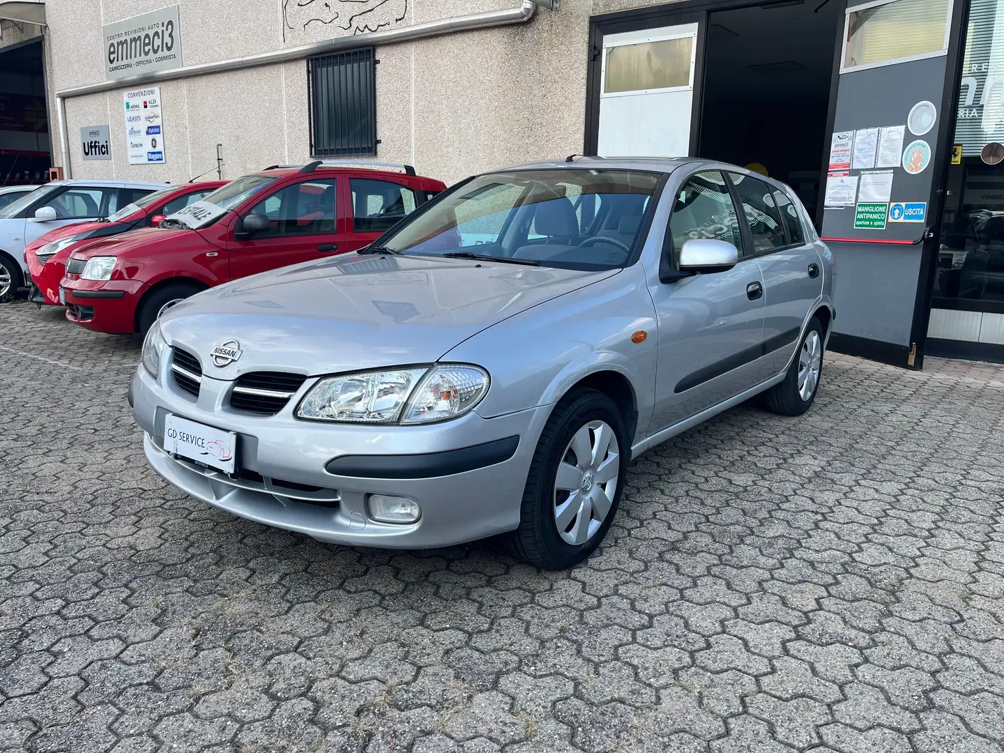 Nissan Almera 5p 1.5 - UNICOPROPRIETARIO - EURO 3 Argento - 1
