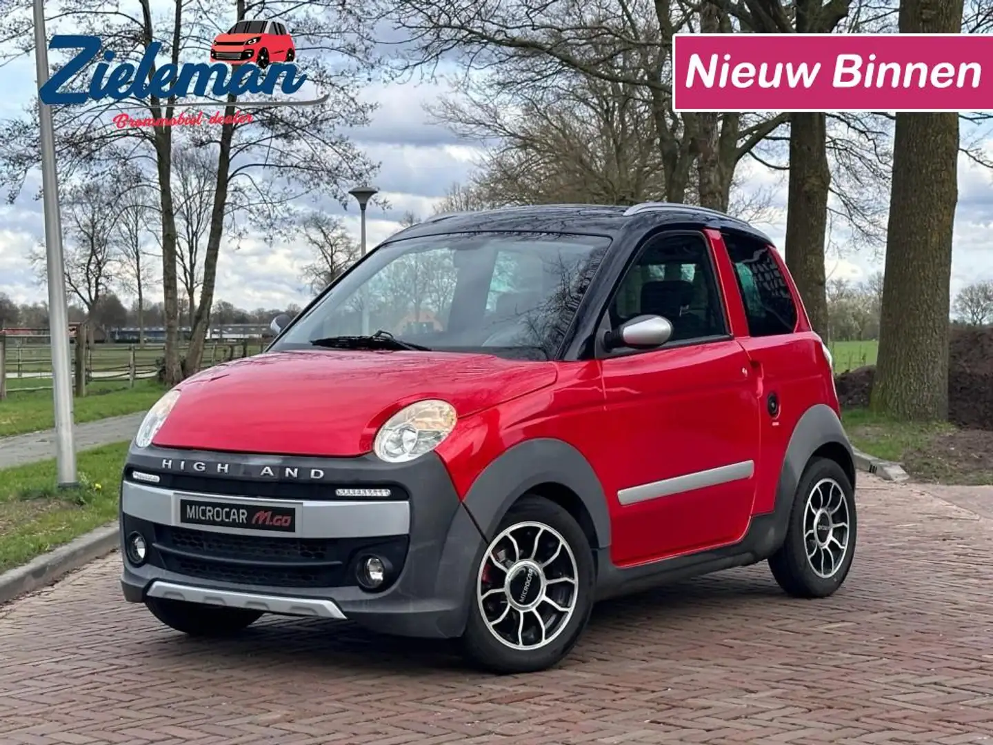 Microcar M.Go dCi Initial Highland - 2014 - 44.619 KM Rood - 1