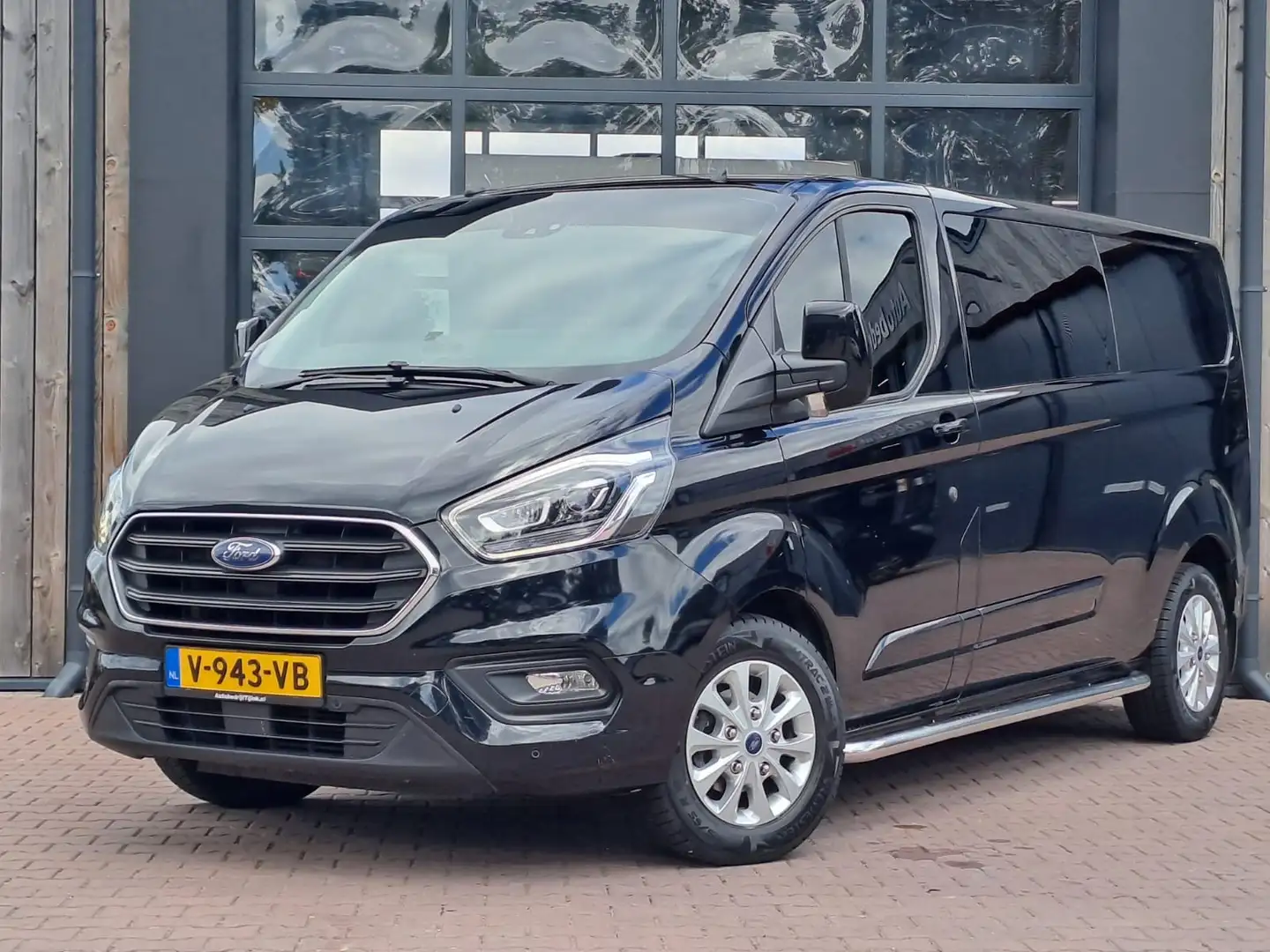 Ford Transit Custom 300 2.0 TDCI L2H1 Limited | Automaat | Trekhaak | Schwarz - 1