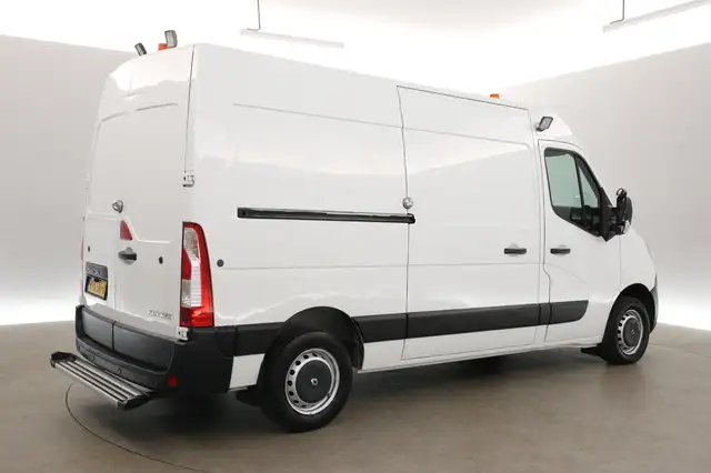 Renault Master view 24