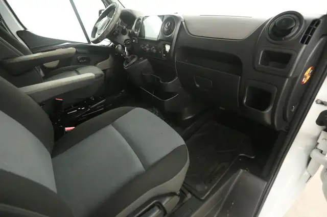 Renault Master view 20