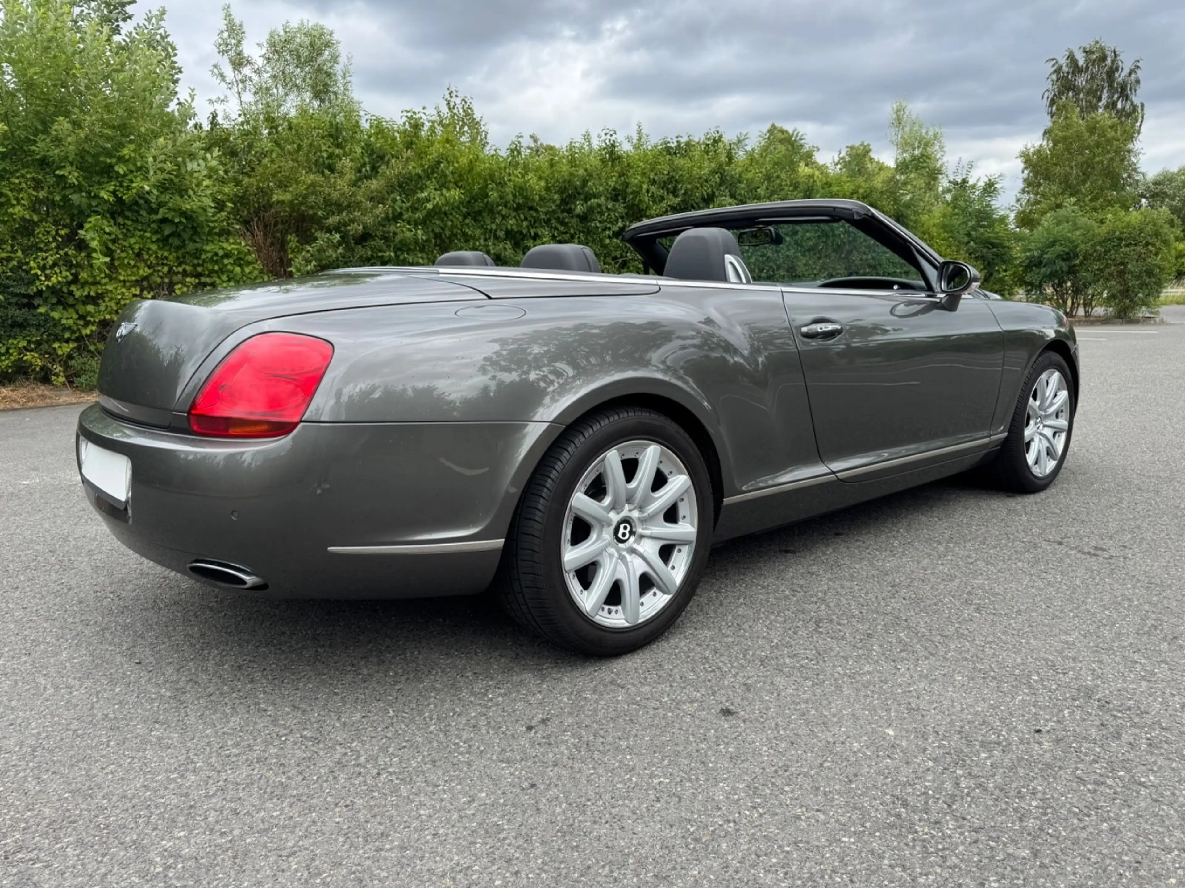 Bentley Continental GTC 6.0 W12 CAM NAVI XENON  DEUTSCH — photo 7