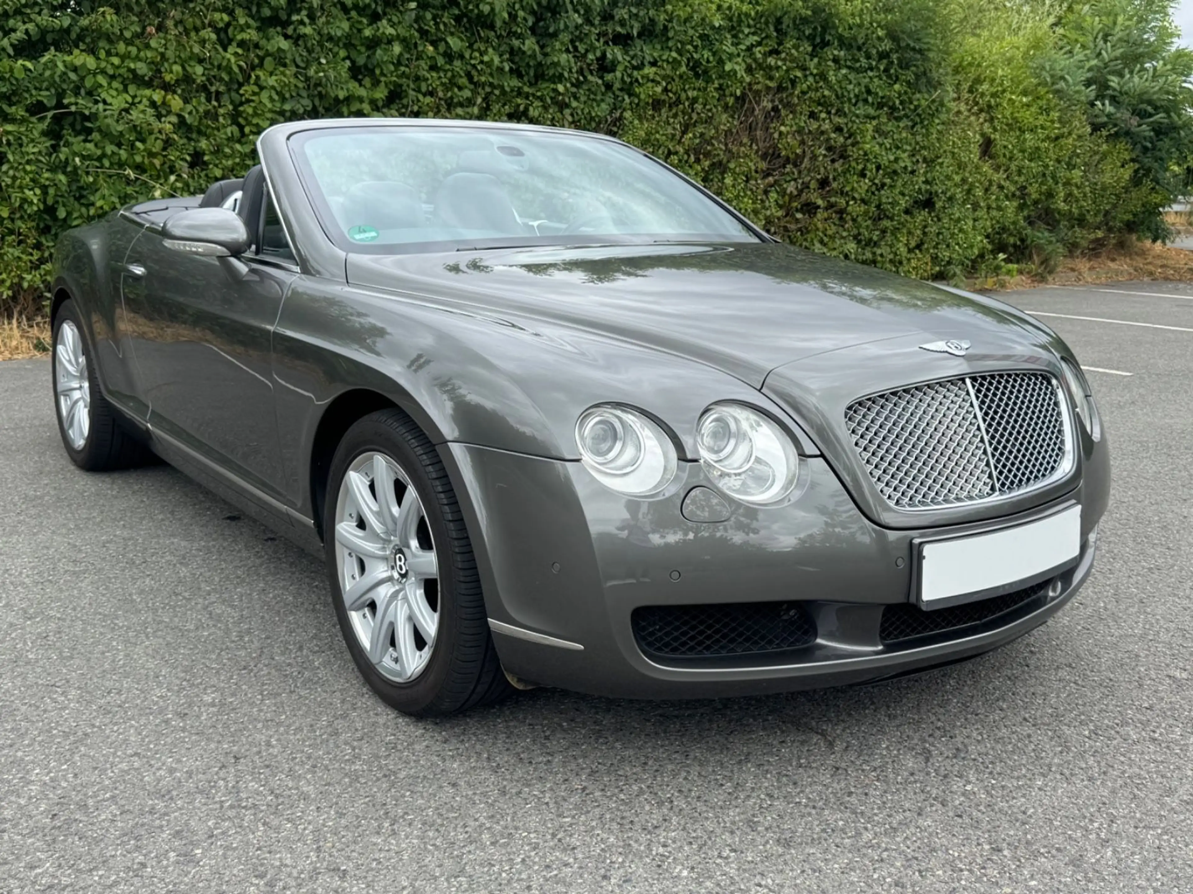 Bentley Continental GTC 6.0 W12 CAM NAVI XENON  DEUTSCH — photo 4