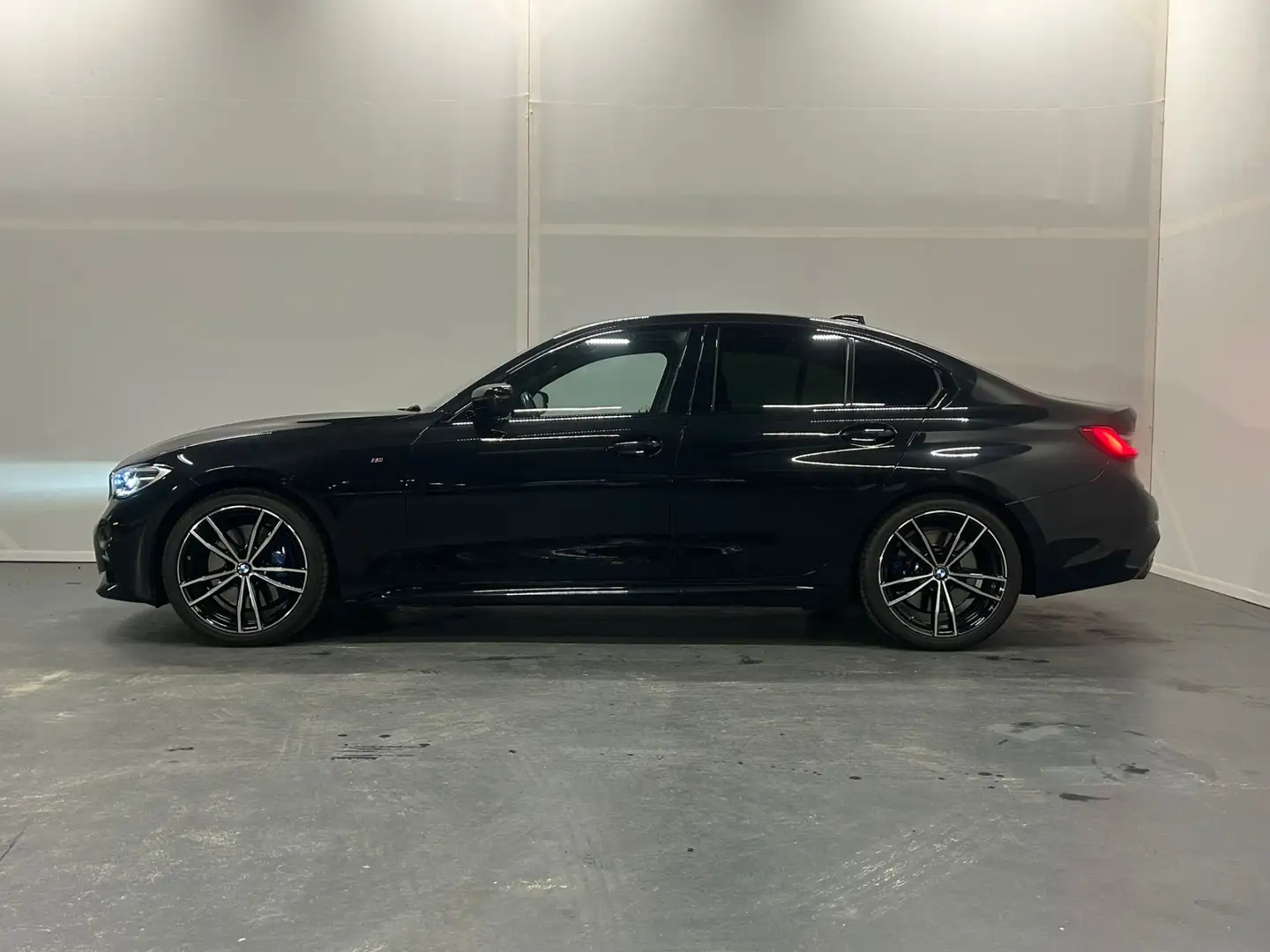 BMW 330 3-serie 330i High Executive Noir - 2