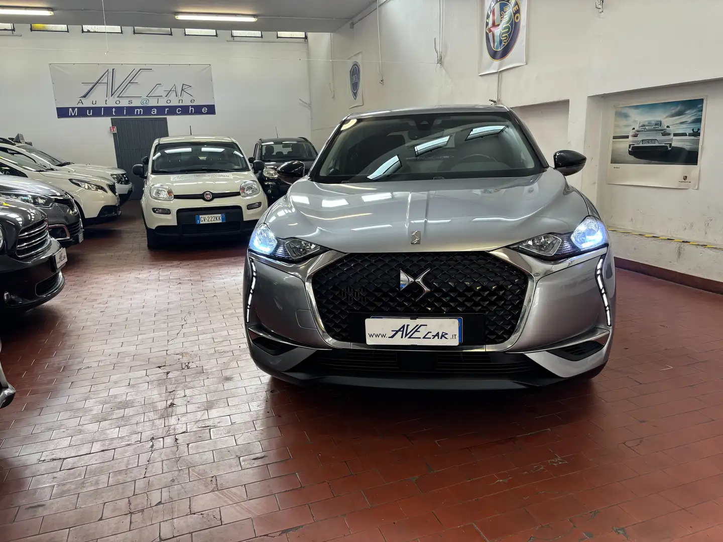 DS Automobiles DS 3 Crossback 1.5 bluehdi 100cv 1  PROPRIETARIO OK NEOPATENTATI Grigio - 2
