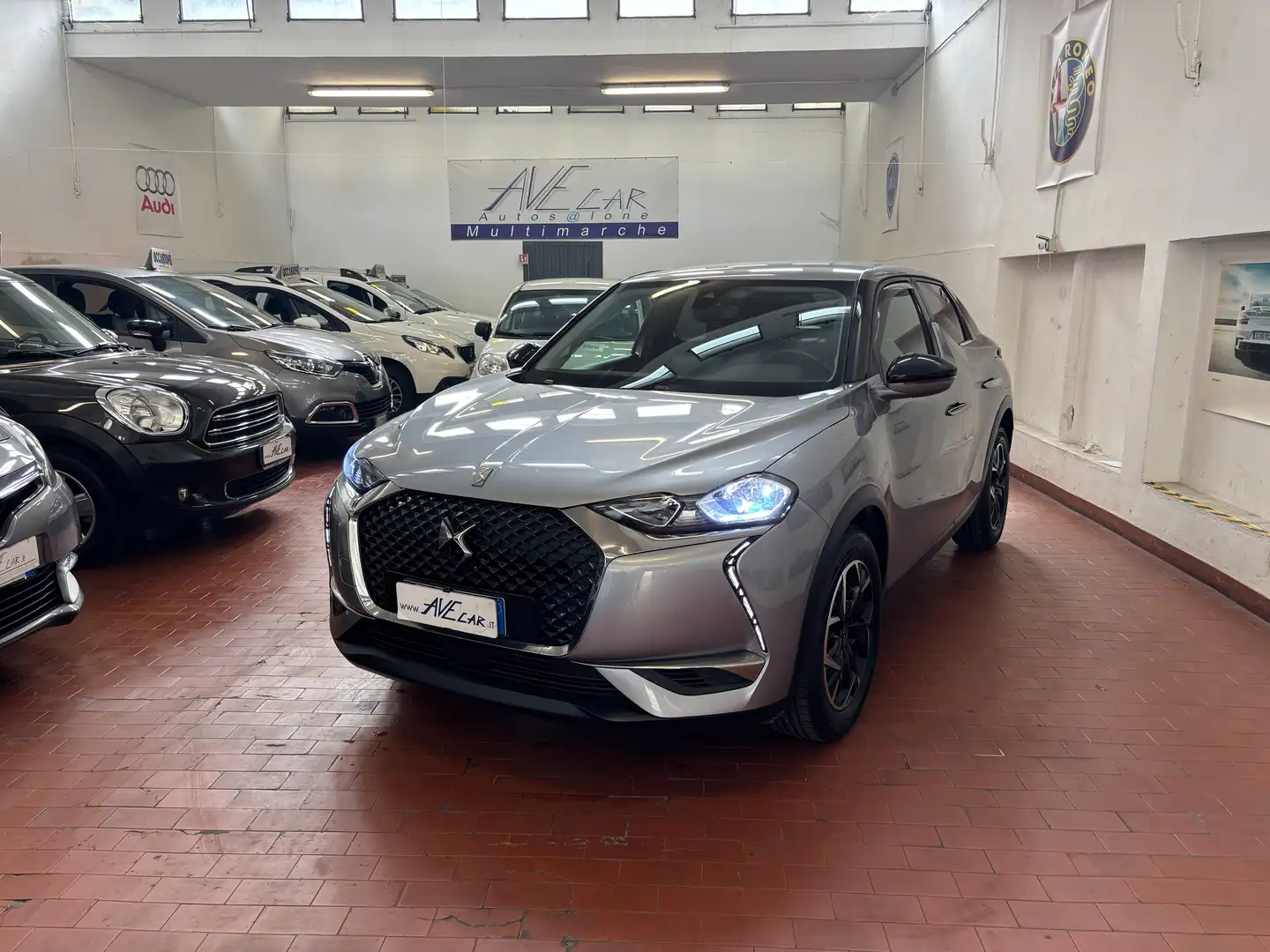 DS Automobiles DS 3 Crossback 1.5 bluehdi 100cv 1  PROPRIETARIO OK NEOPATENTATI Grigio - 1