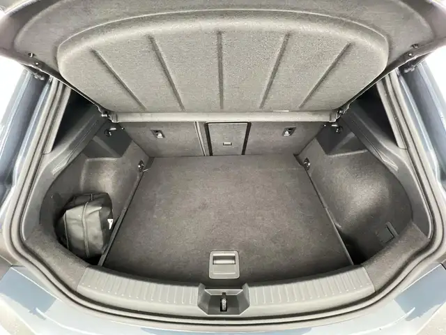 Cupra Leon view 18