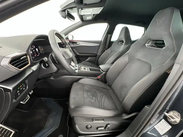 Cupra Leon view 8