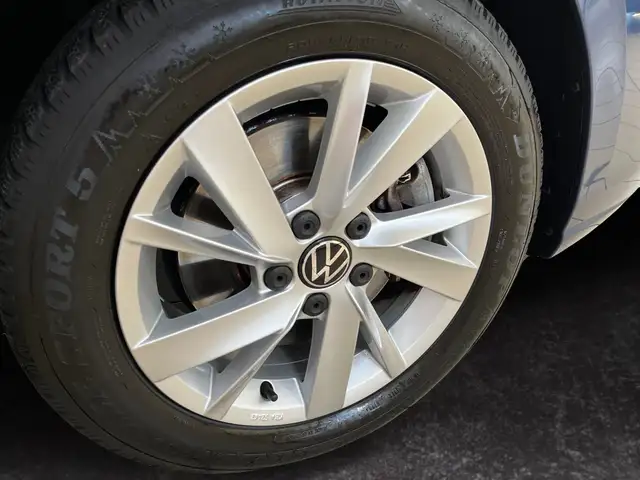Volkswagen Golf view 15