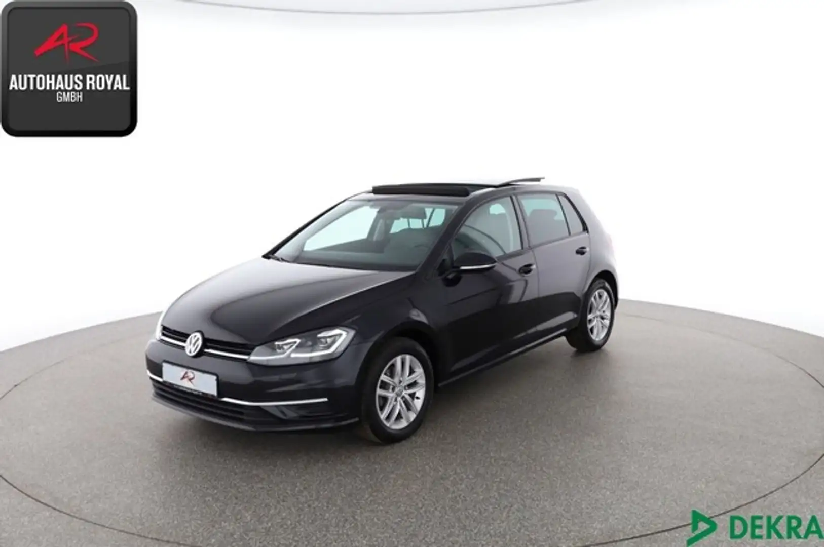 Volkswagen Golf VII 1.0 TSI PANO,STANDHEIZUNG,KEYLESS,1.HD Black - 1