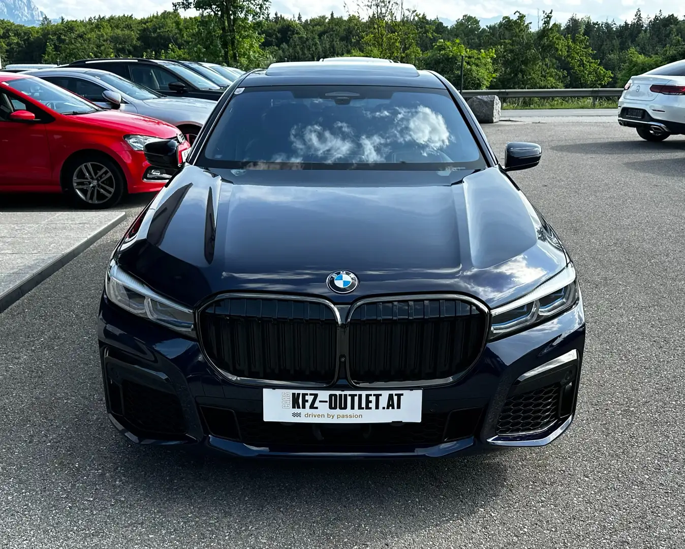 BMW 730 d xDrive *M-Paket*Vollausstattung* Blauw - 2