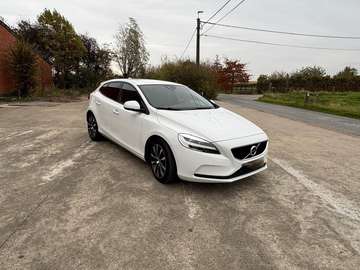 V40 T2 Momentum