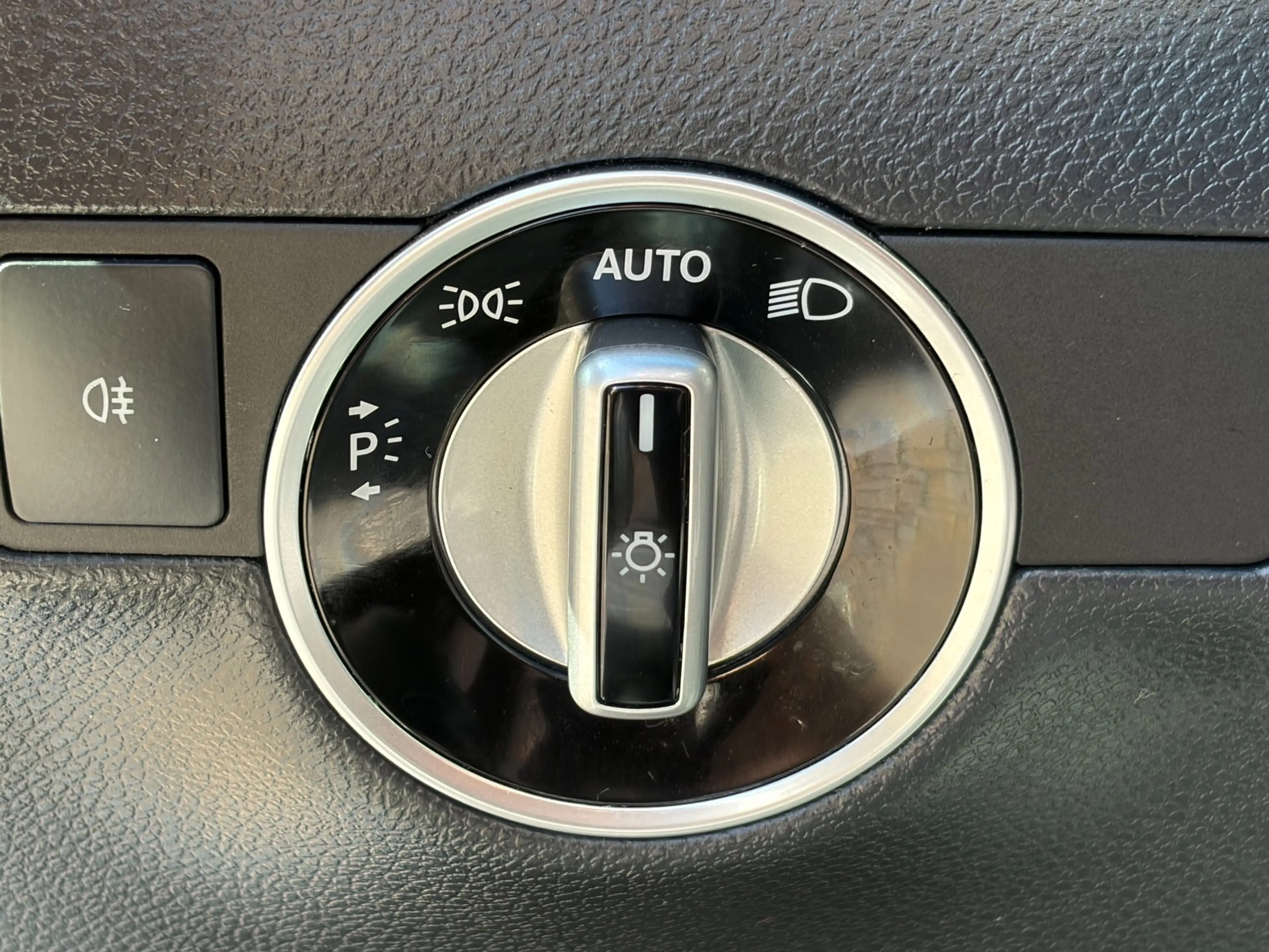 Mercedes-Benz B 180 Ambition AMG Panorama Leer El.Stoelen Navi App-Con — photo 17
