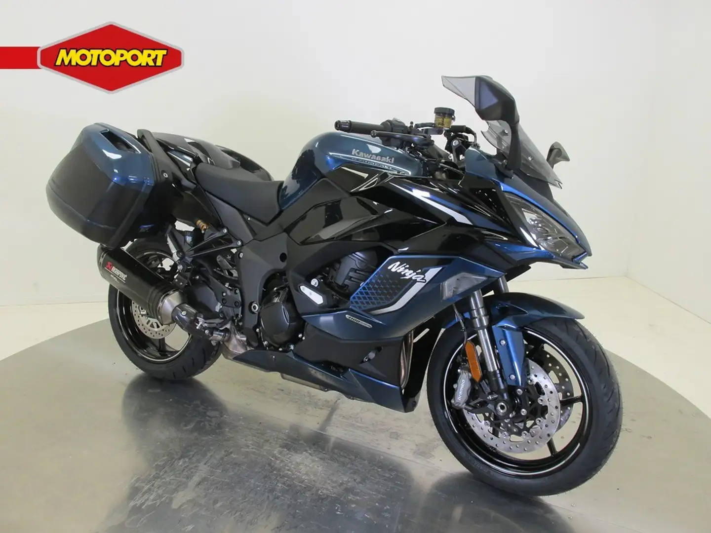 Kawasaki Ninja 1100SX SE Negro - 2