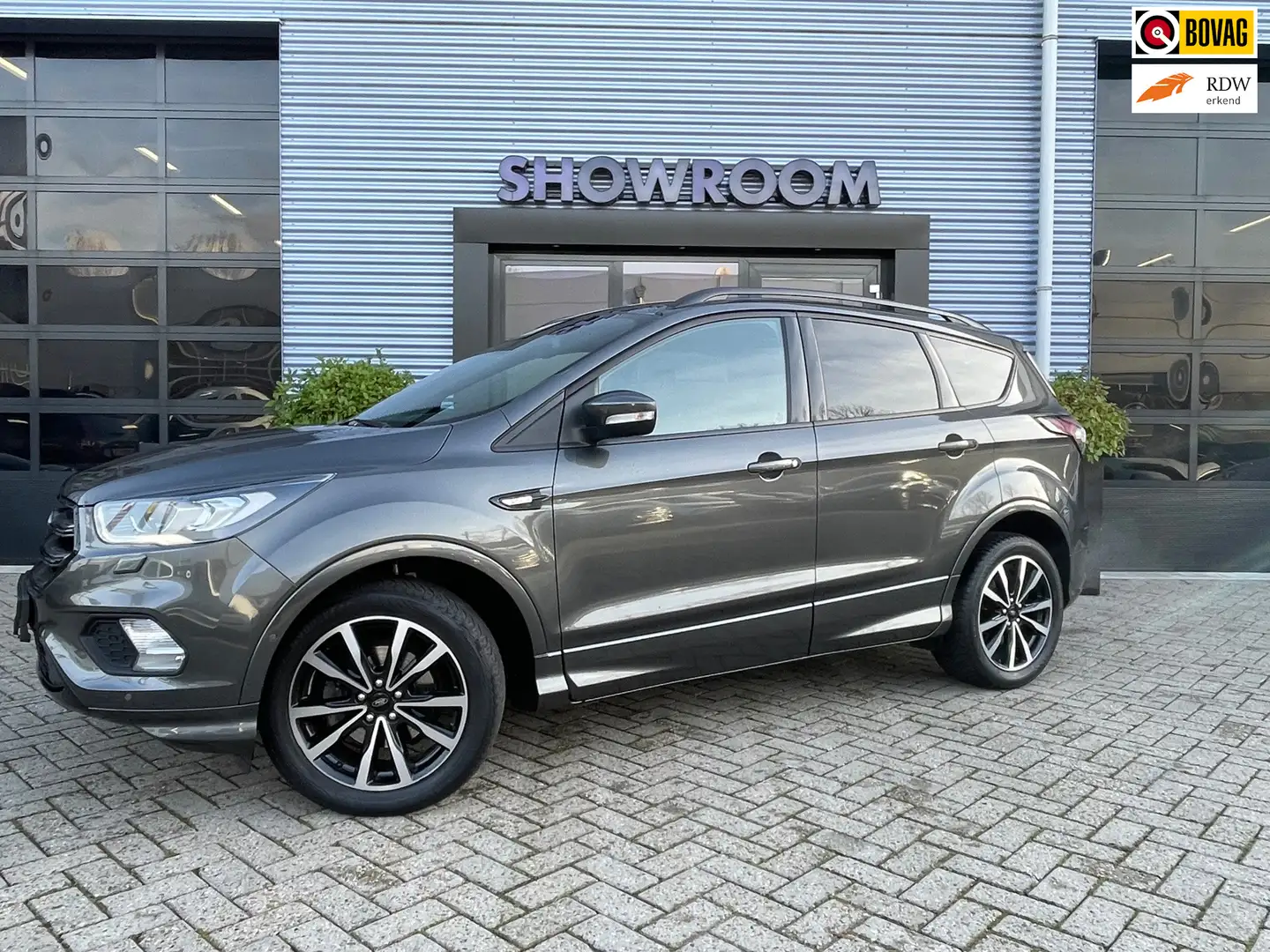 Ford Kuga 1.5 EcoBoost ST Line Cruise|Camera|Applecarplay|So Szürke - 1