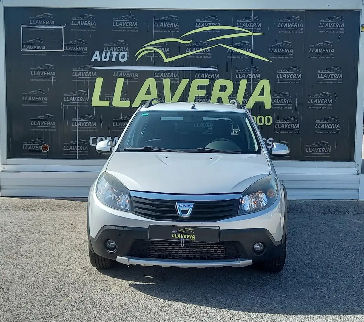 Dacia Sandero 1.5dCi Stepway 90 Gris - 2