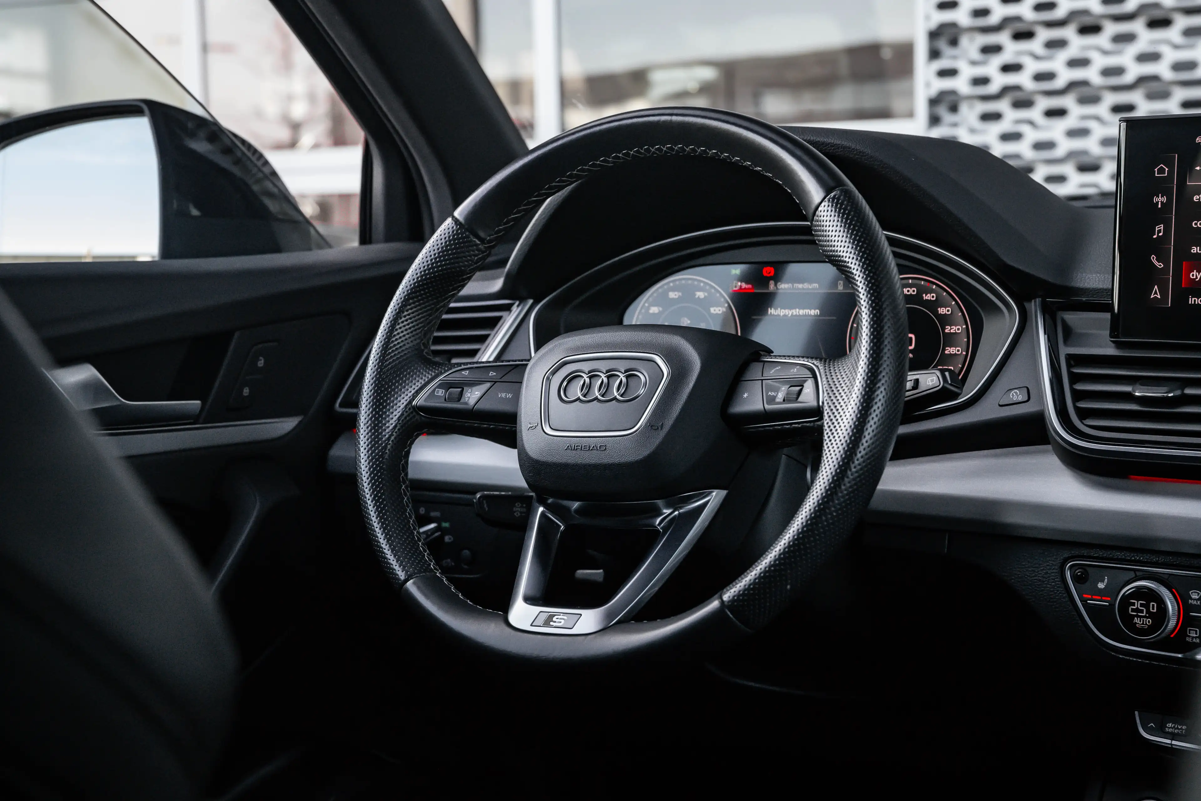 Audi Q5 Sportback 50 TFSI e S edition Competition | Achter — photo 10
