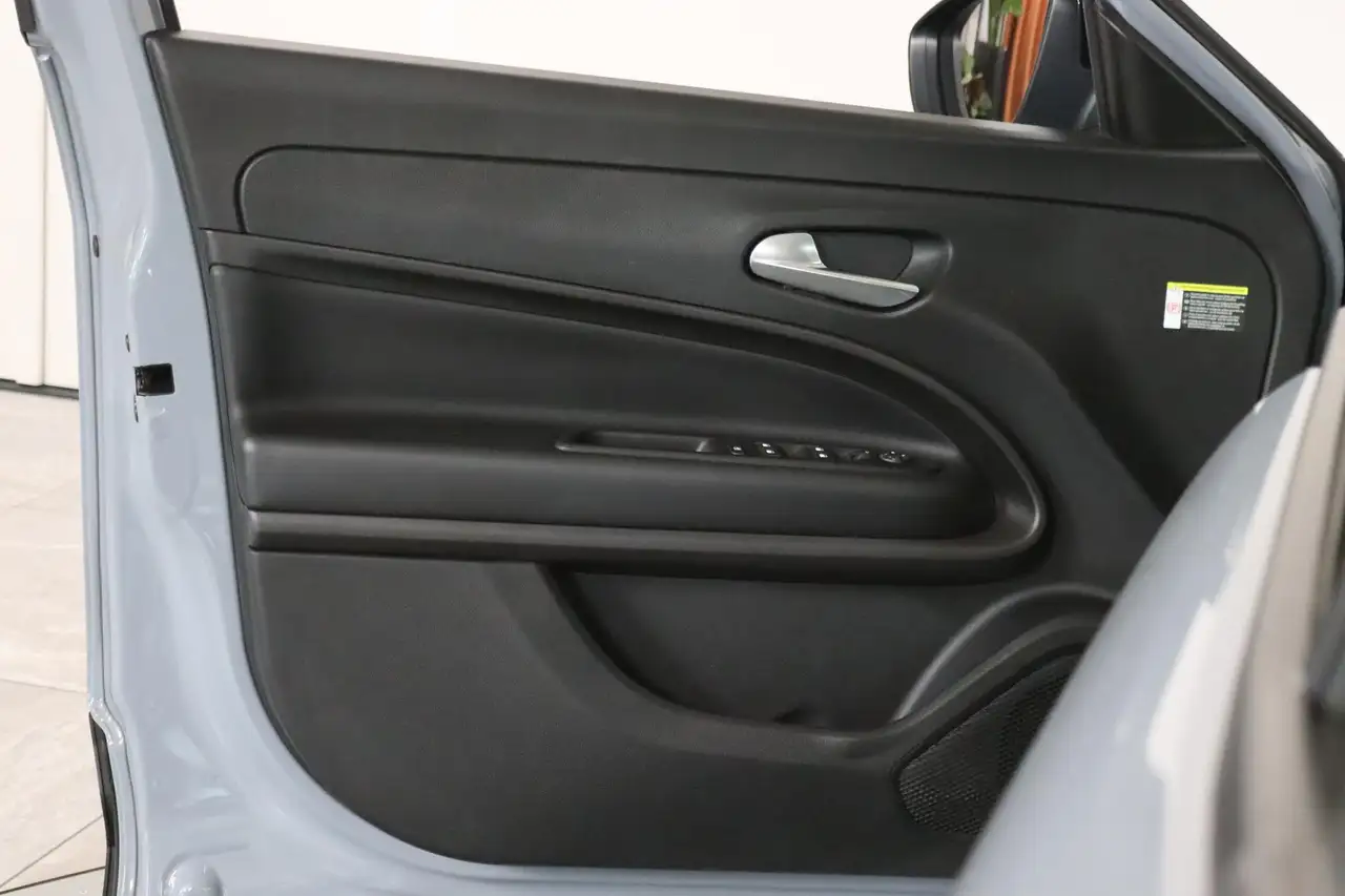 Jeep Avenger 1.2 e-Hybrid Altitude Apple Carplay/Android Auto,, миниатюра 25