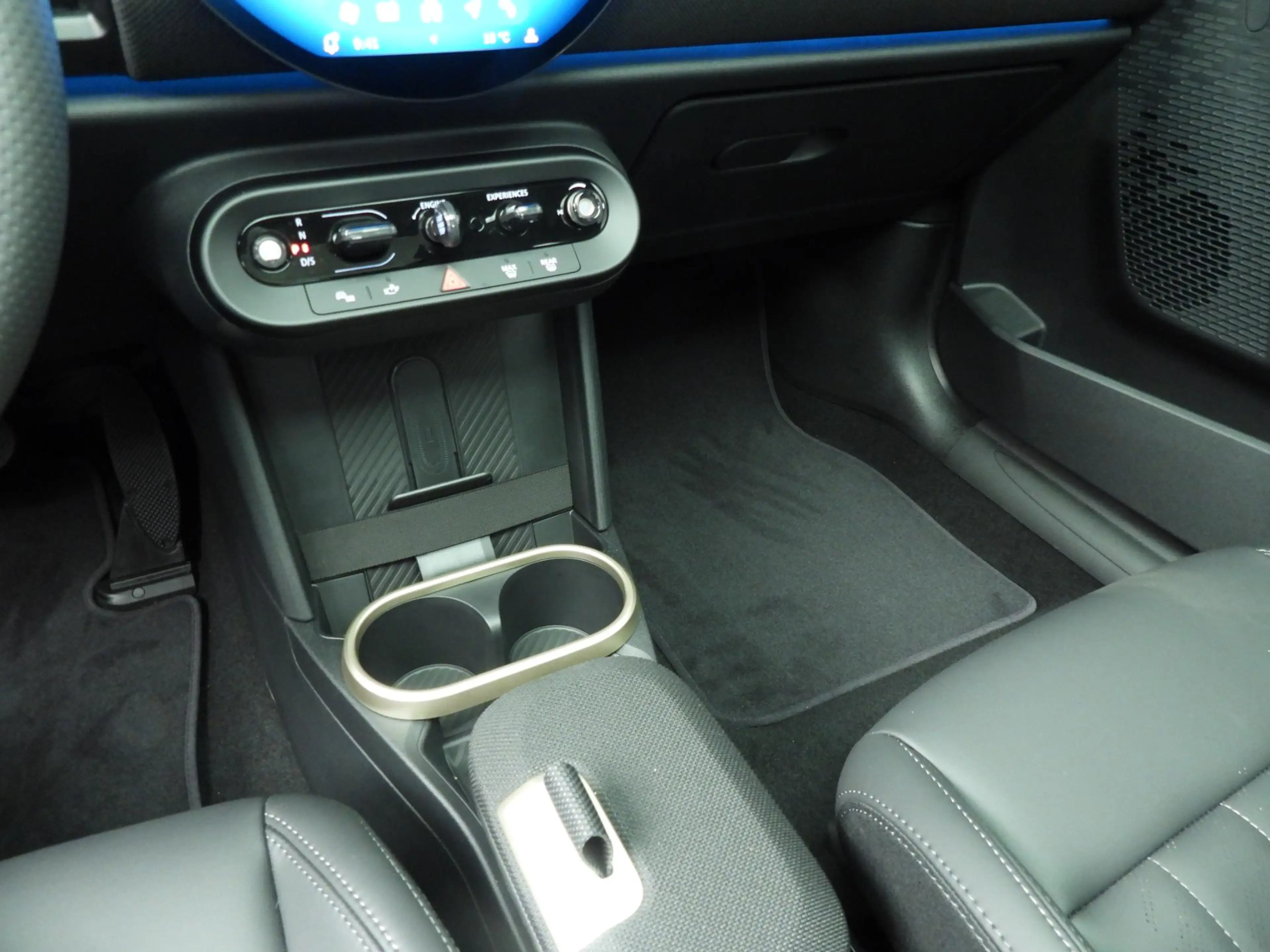 MINI Cooper C Cabrio | John Cooper Works Uitvoering + Pakket M — photo 14