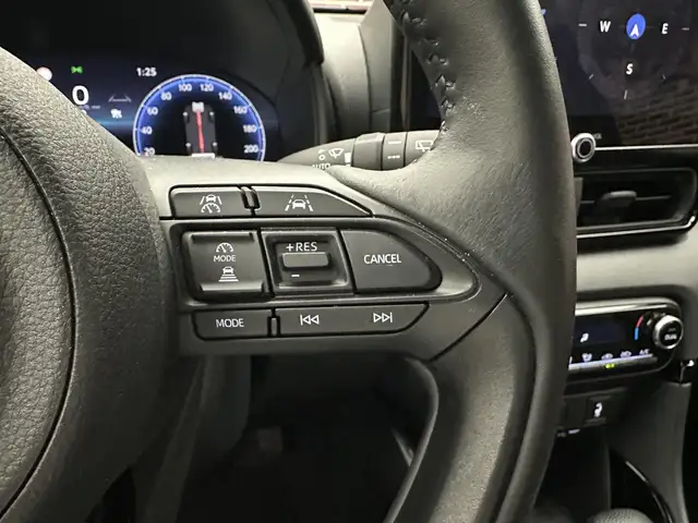 Toyota Yaris view 13