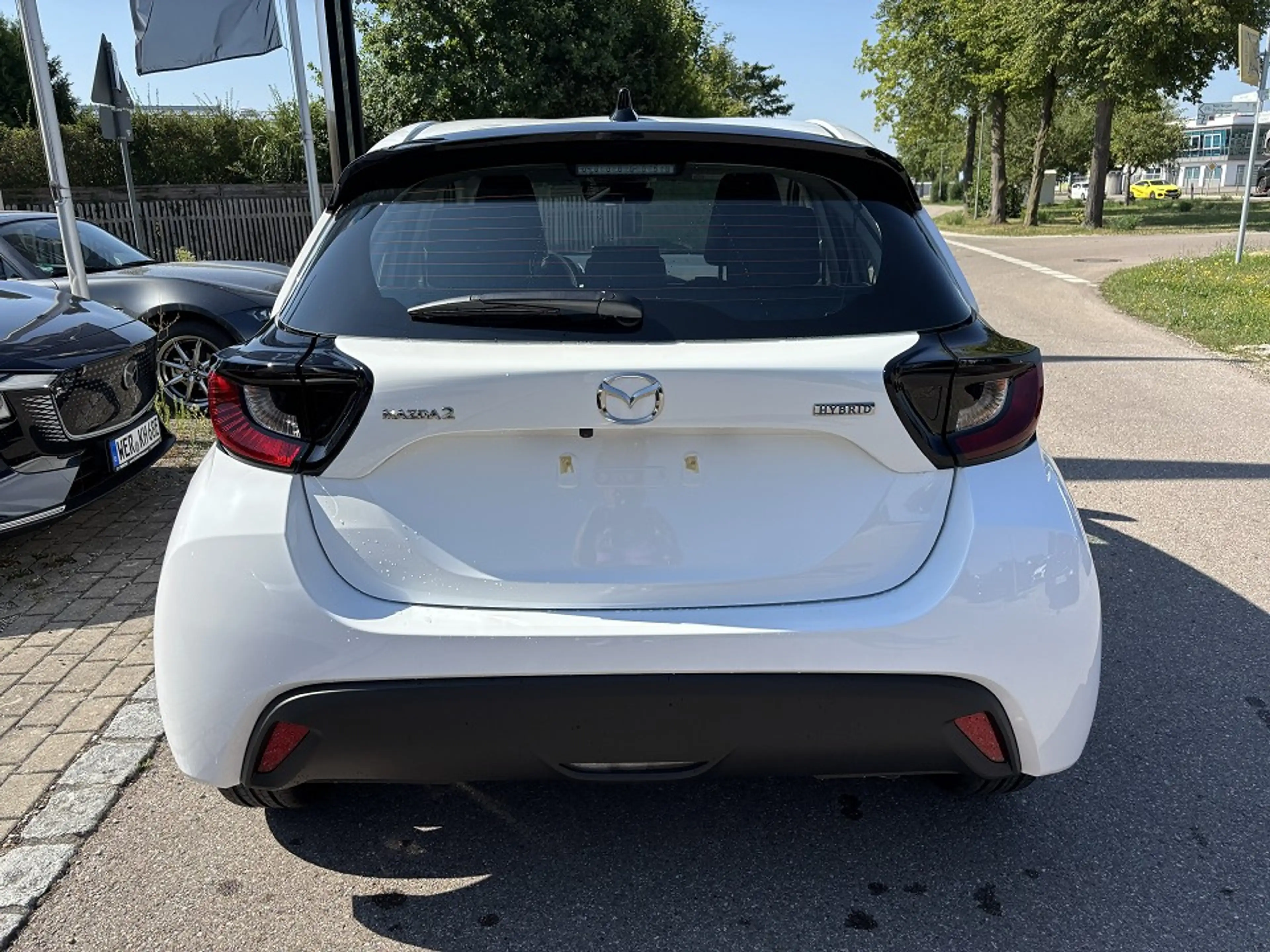 Mazda 2 Hybrid VVT-i 116 CVT CENTRE-LINE — photo 5