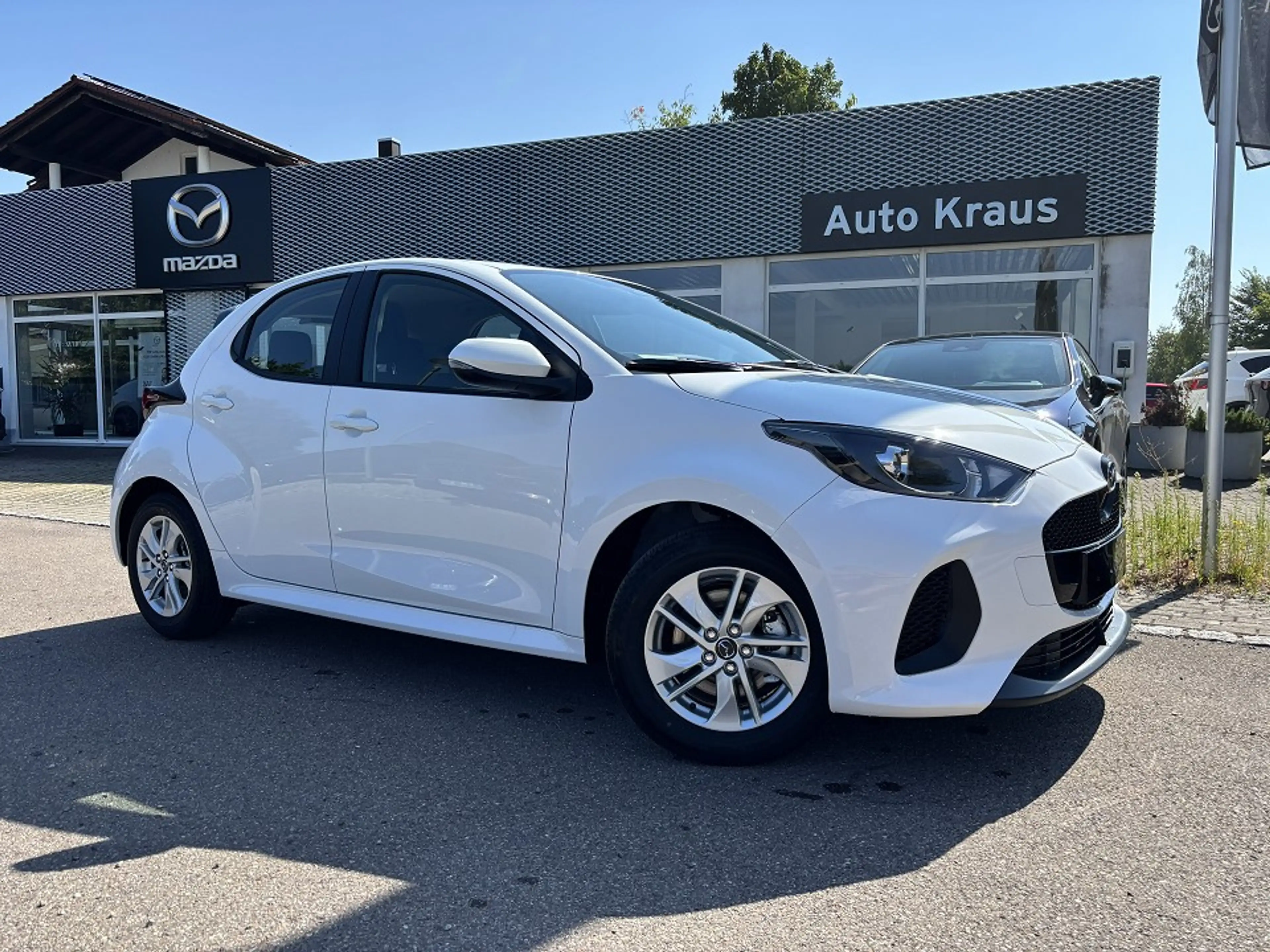 Mazda 2 Hybrid VVT-i 116 CVT CENTRE-LINE