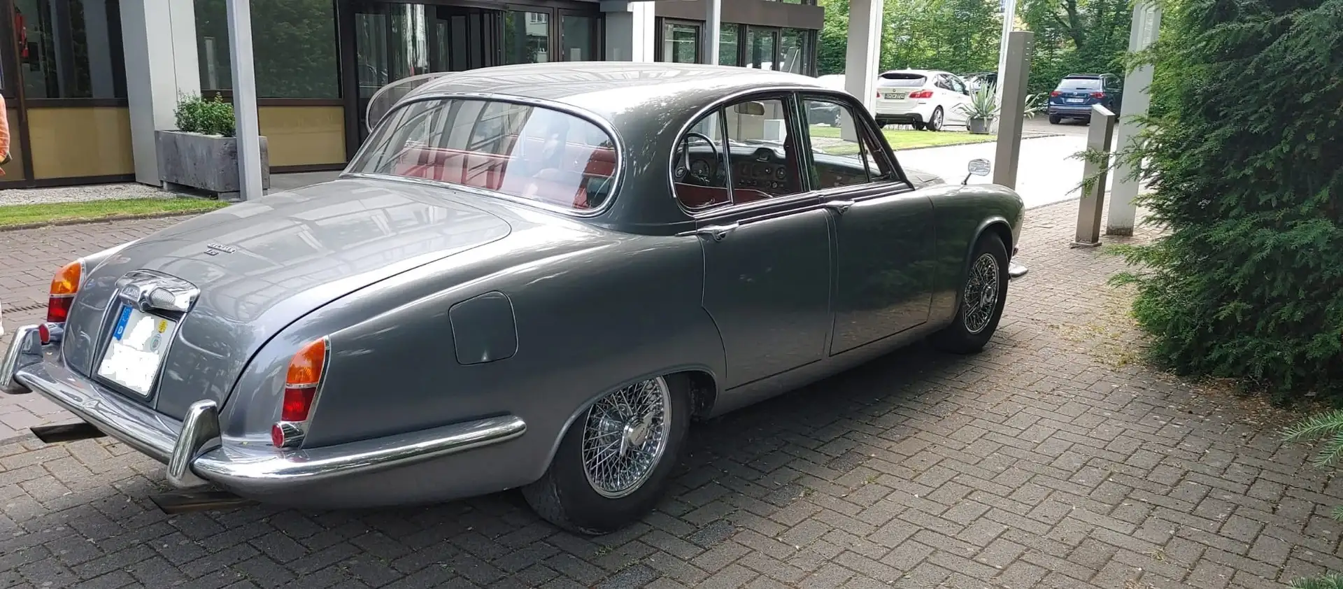 Jaguar 420 Argent - 2