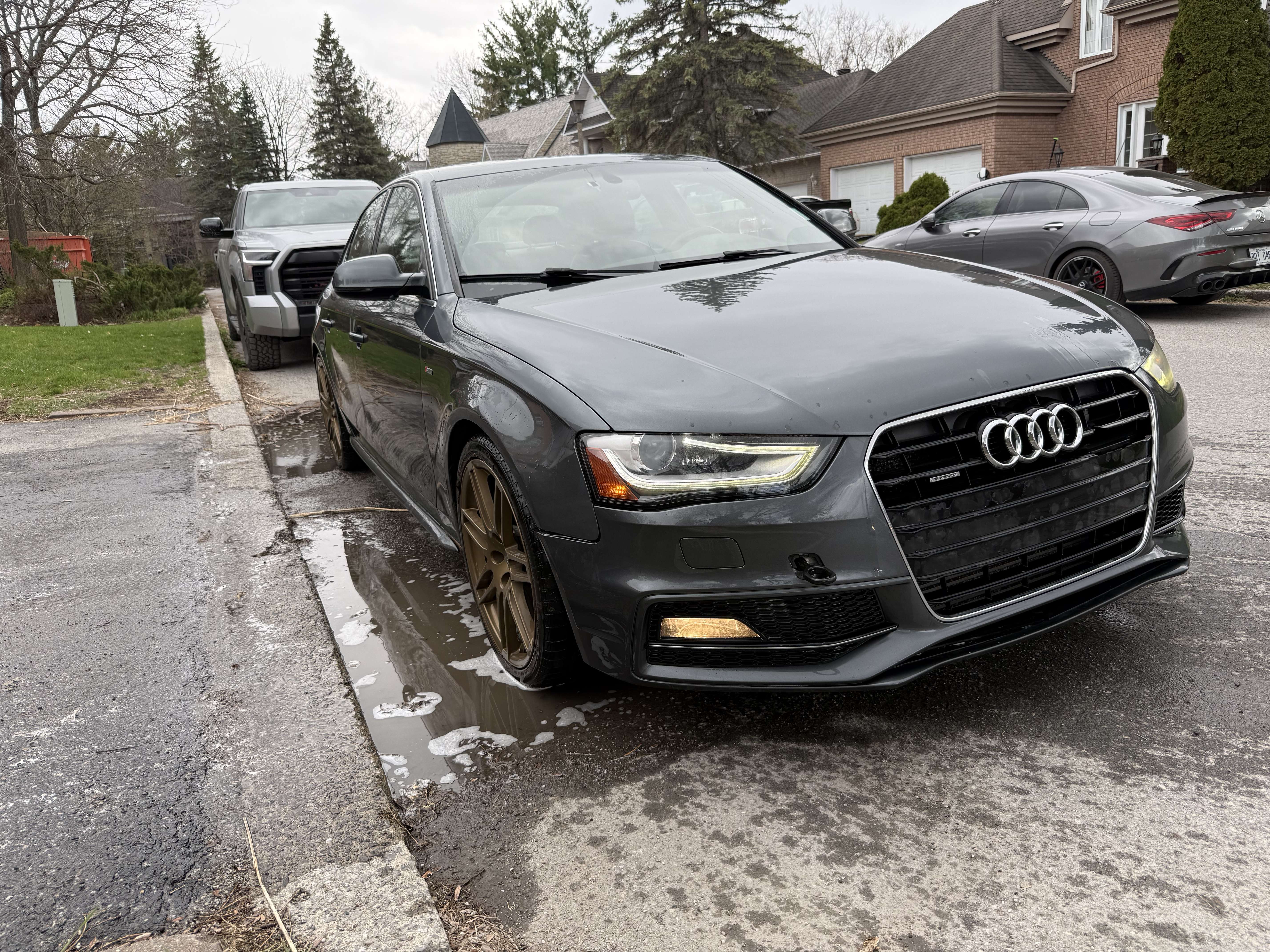 2013 Audi A4 Premium alt 2