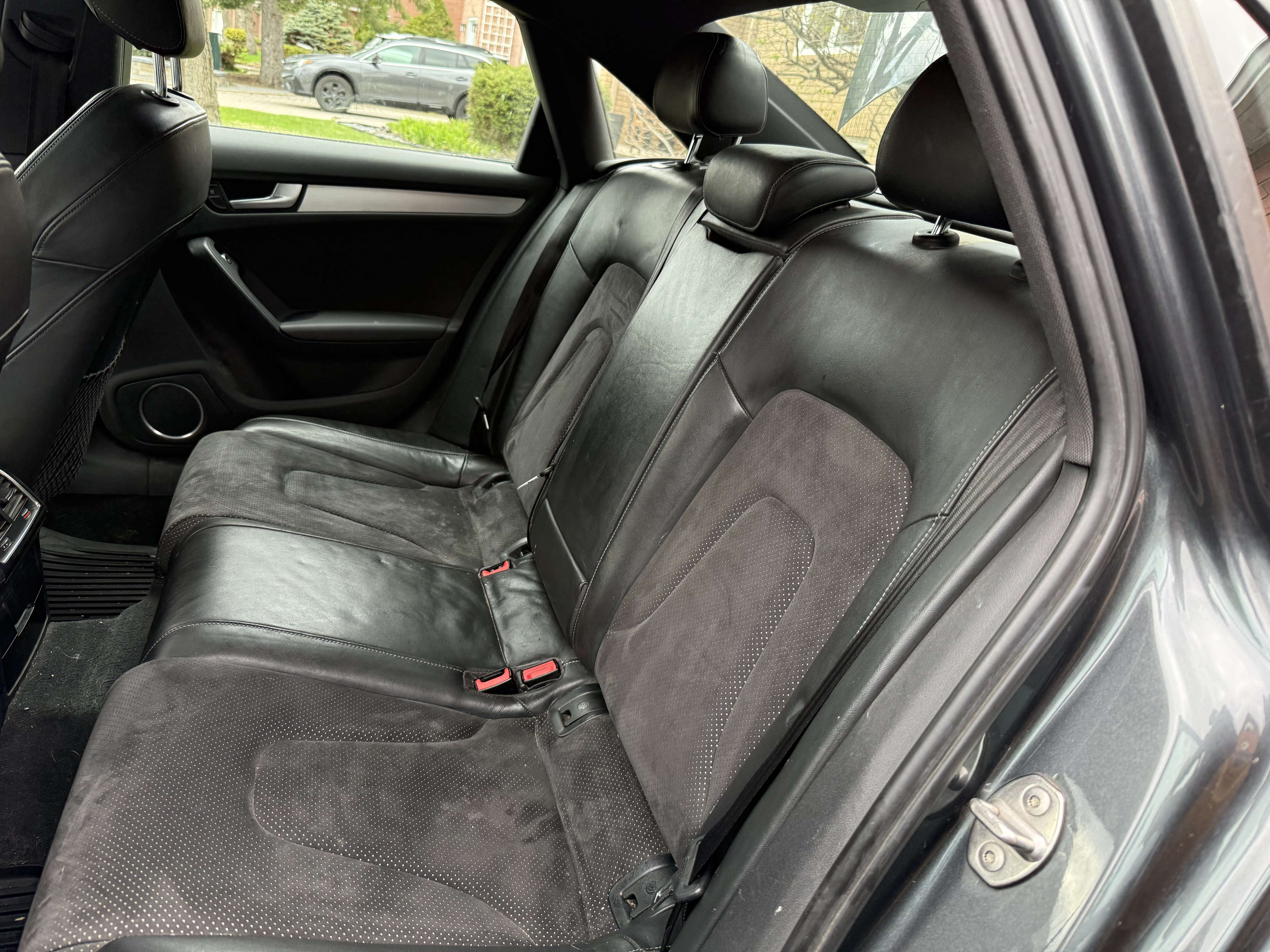 2013 Audi A4 Premium thumb 11