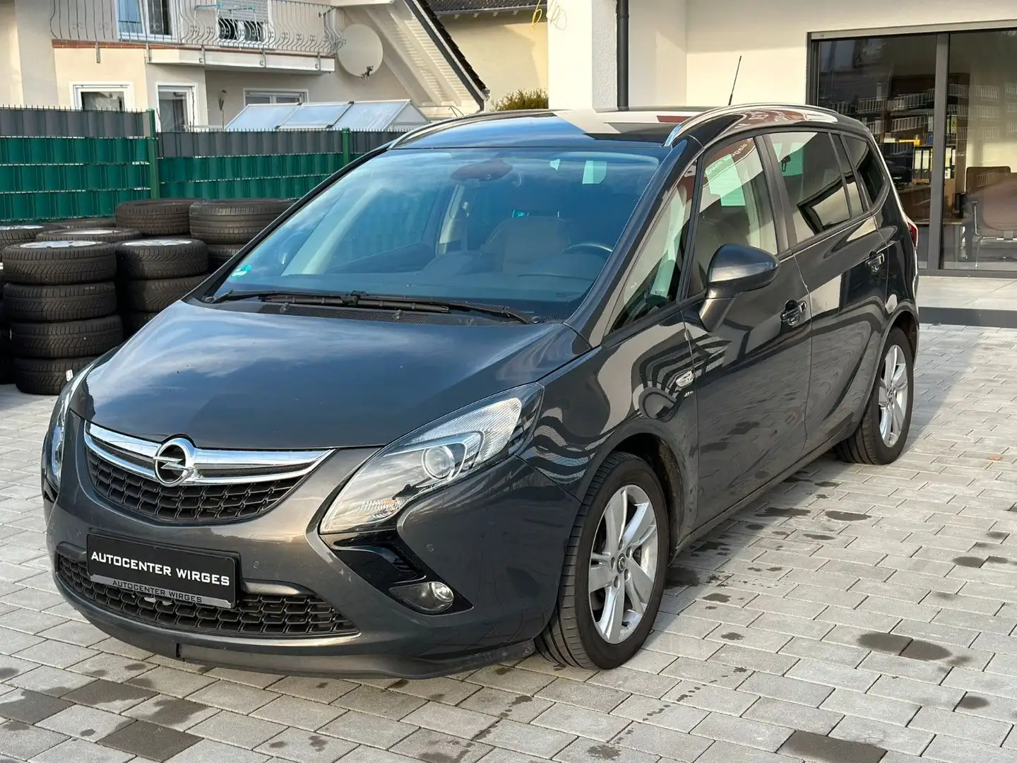 Opel Zafira C Tourer drive*7-SITZER*120PS* Šedá - 1