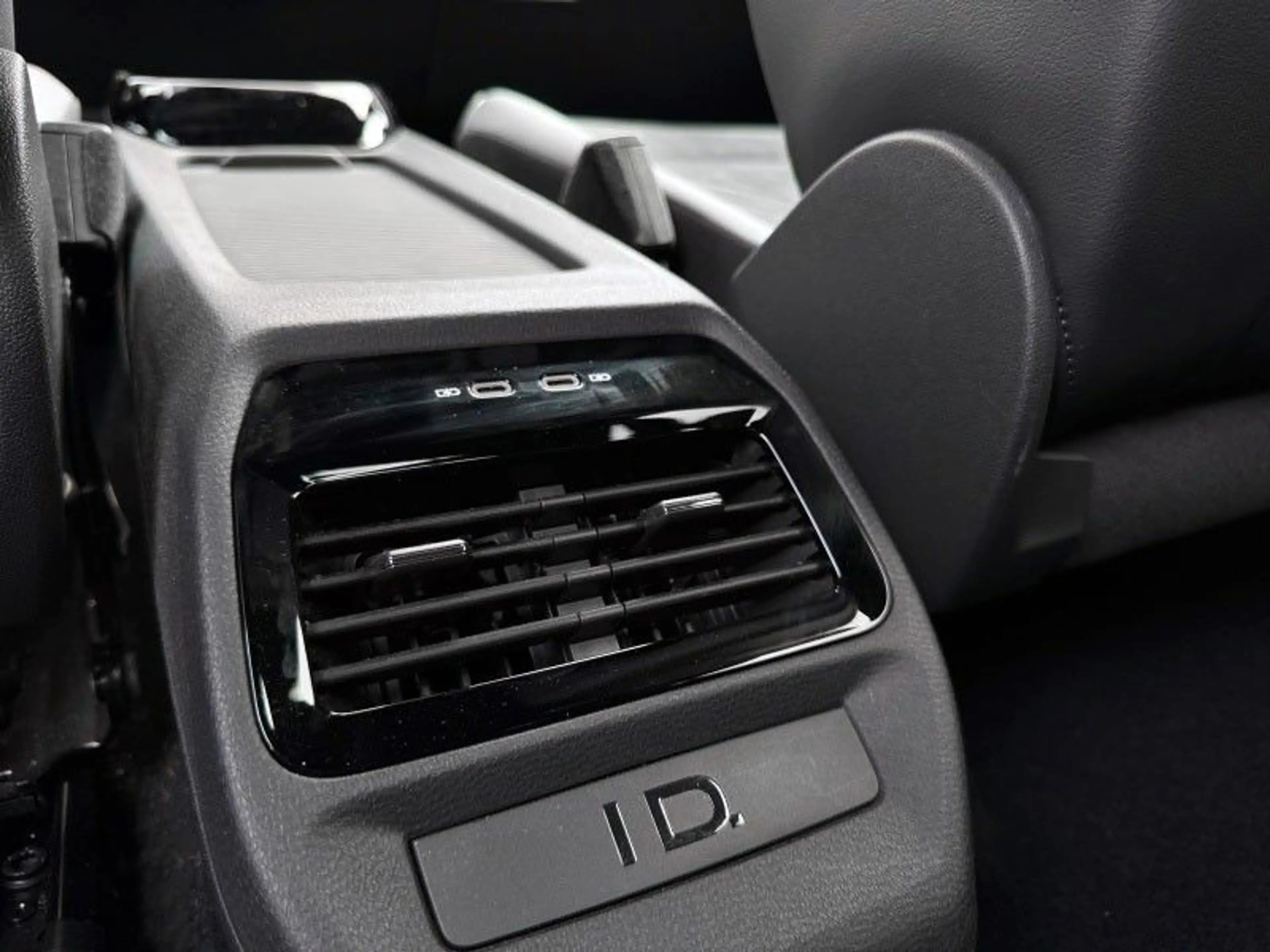 Volkswagen ID.5 Pro 128 kW mit Infotainment-Paket — photo 16