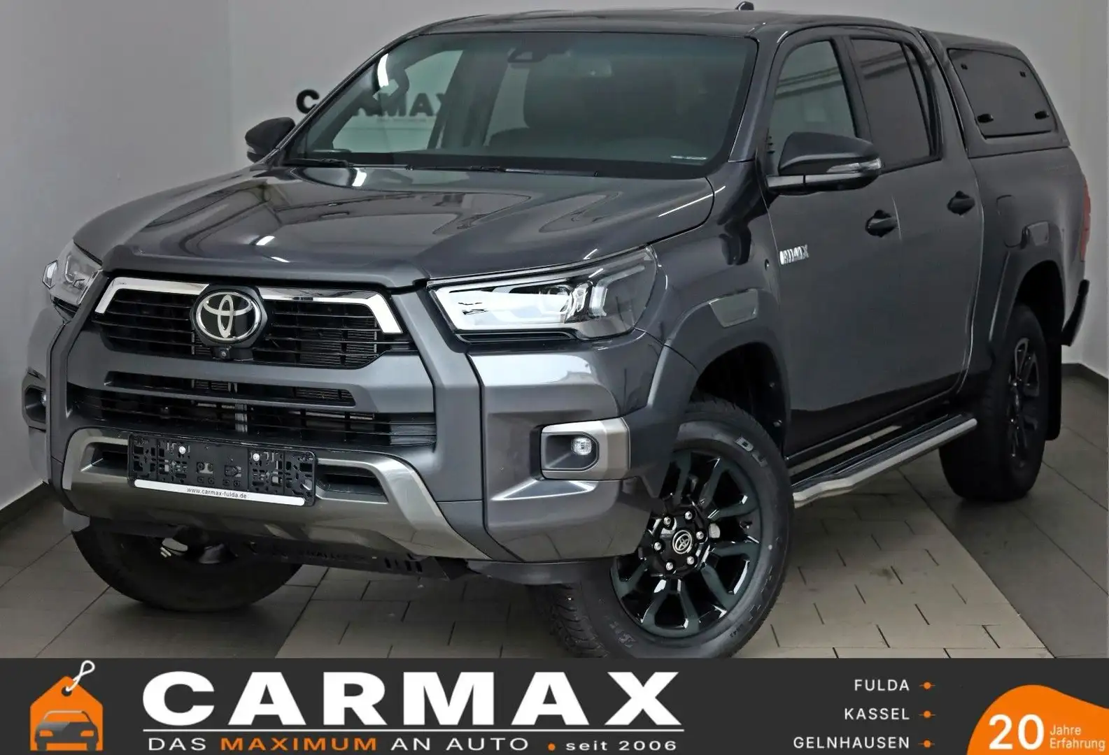 Toyota Hilux Double Cab Invincible,Navi,ACC,HardTop,AHK Gris - 1