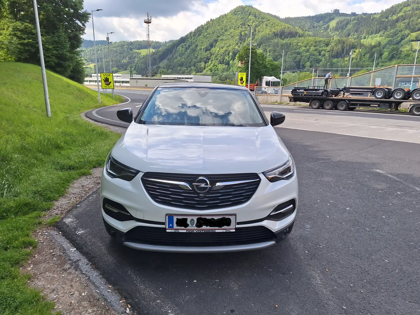 Opel Grandland X Grandland X 1,6 Turbo/Stop Aut. Innovation Weiß - 2