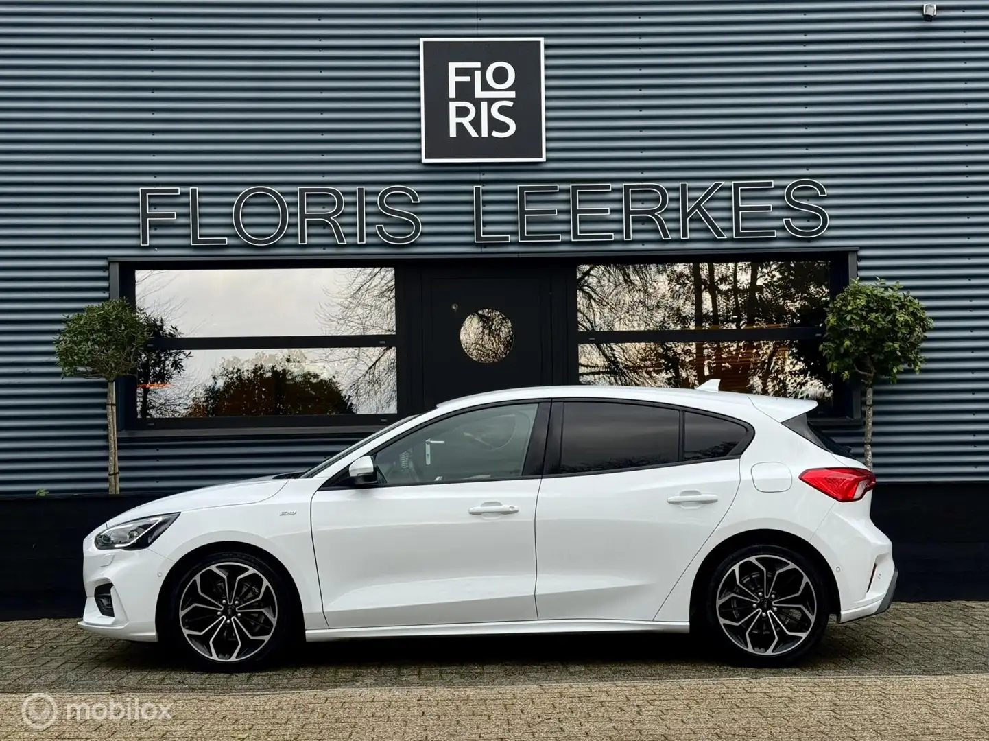 Ford Focus 1.0 EcoBoost | ST Line | CarPlay | Led | B&O Wit - 2