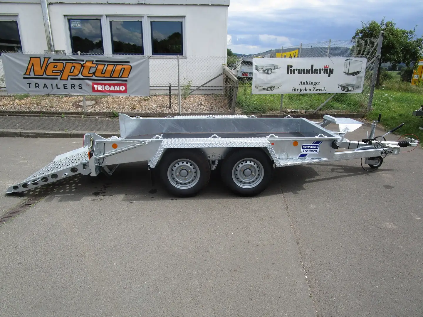 Ifor Williams Baumaschinen GH 94 BT durchg RAMPE 280x131cm 2,7t - 1