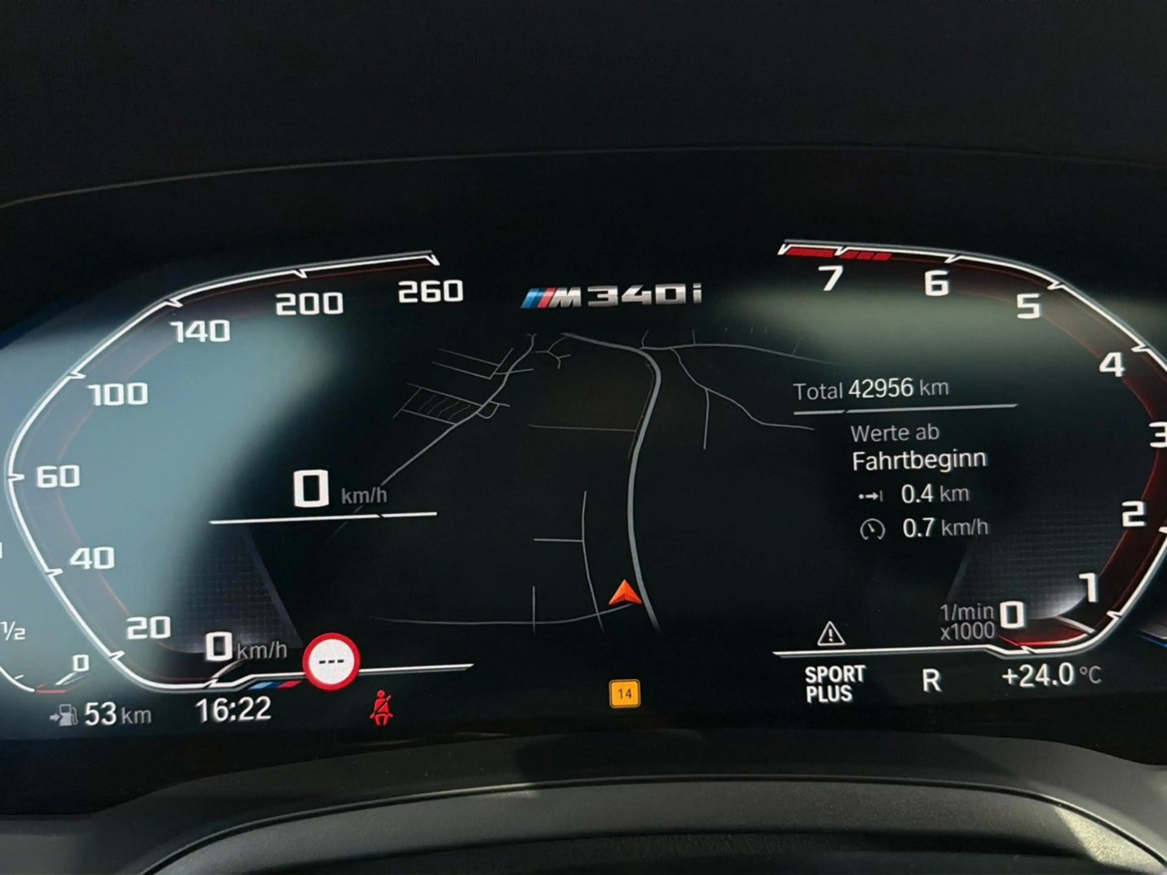 BMW 340 M340xi Limousine — photo 15