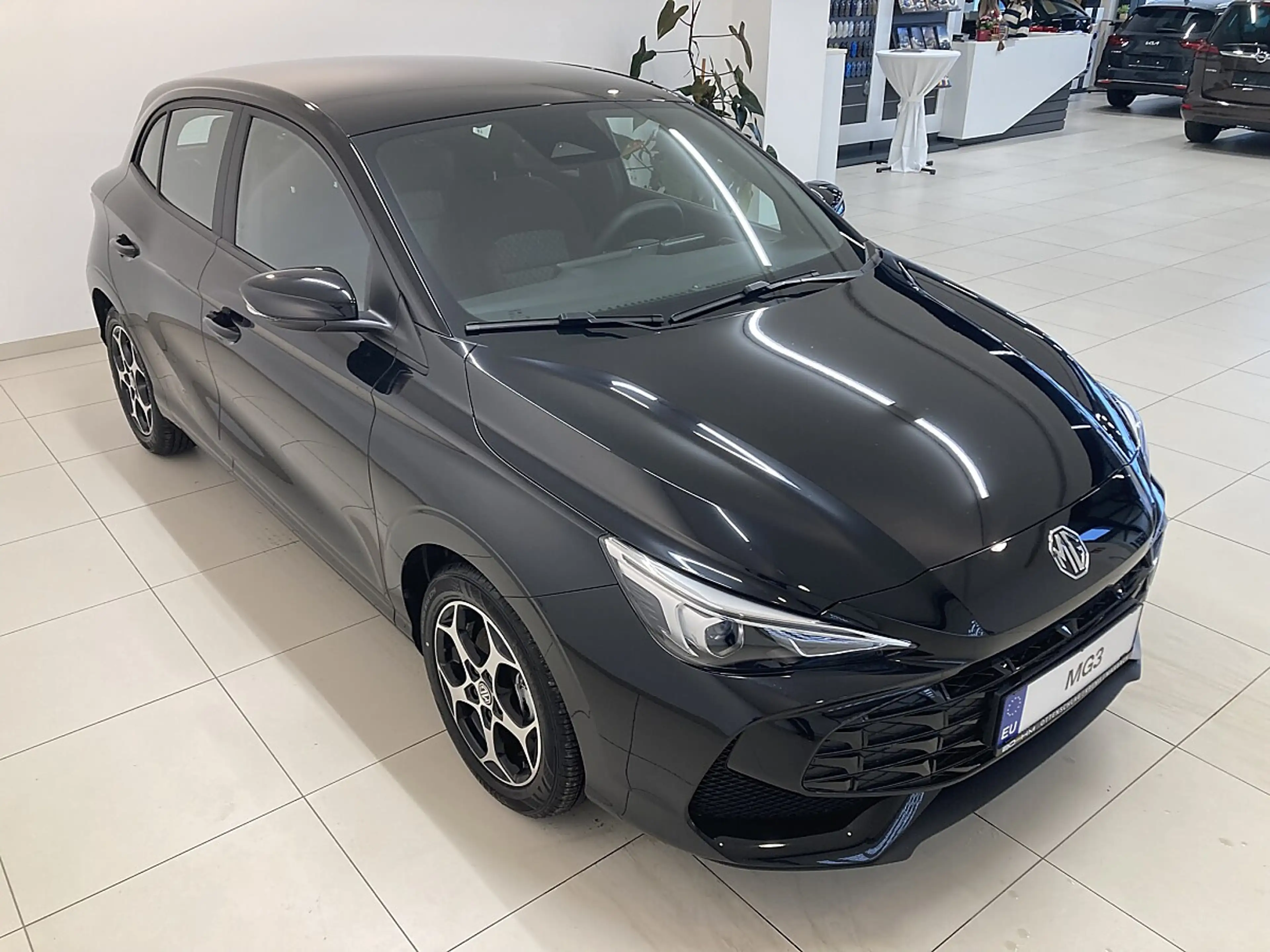 MG MG3 Comfort-Ausstattung  4.Zylinder — photo 6