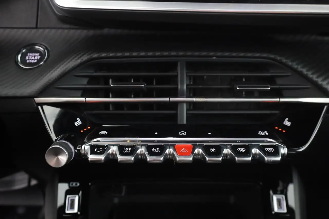 Peugeot 2008 GT 1.2 Hybrid 145 Aut. LED ACC Navi, миниатюра 12