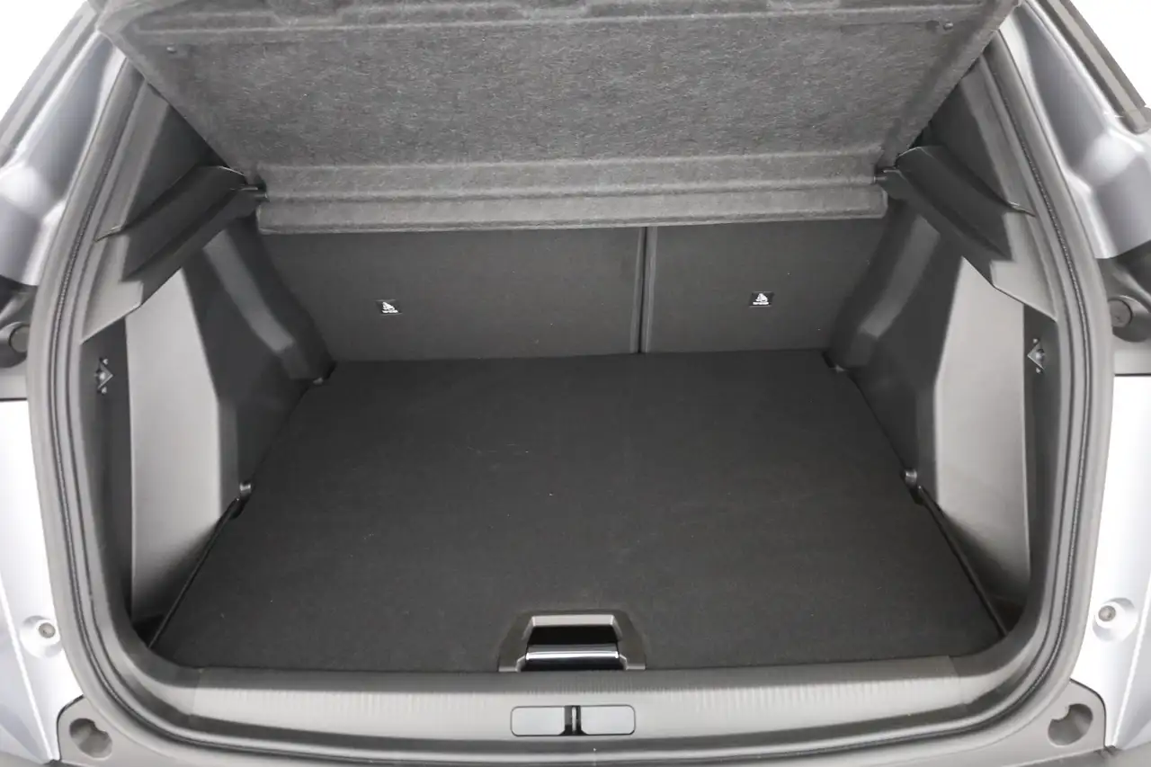 Peugeot 2008 GT 1.2 Hybrid 145 Aut. LED ACC Navi, миниатюра 25