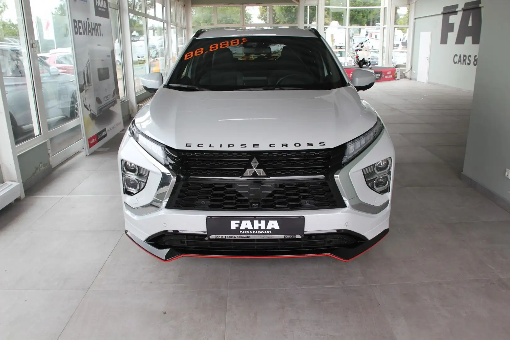 Mitsubishi Eclipse Cross Plus Select Hybrid 4WD Blanc - 2