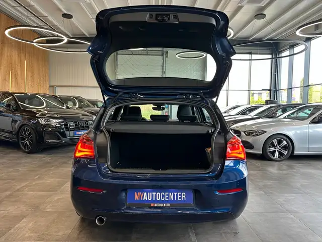 BMW 1 Series view 23