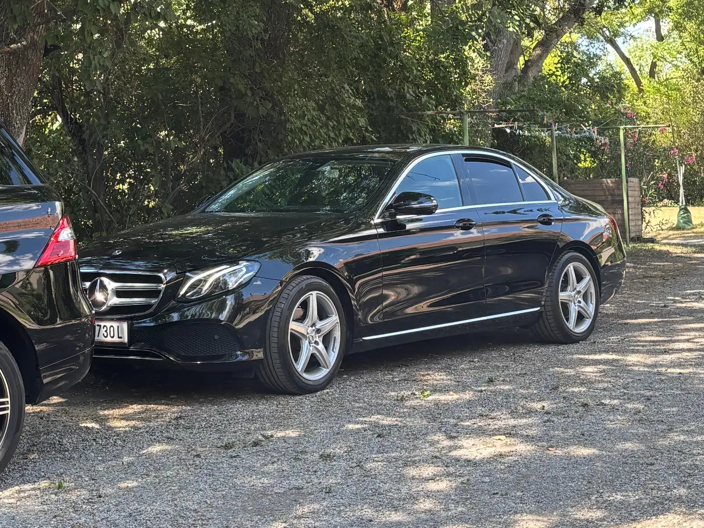 Mercedes-Benz E 220 E 220 d 9G-TRONICAvantgarde Schwarz - 1