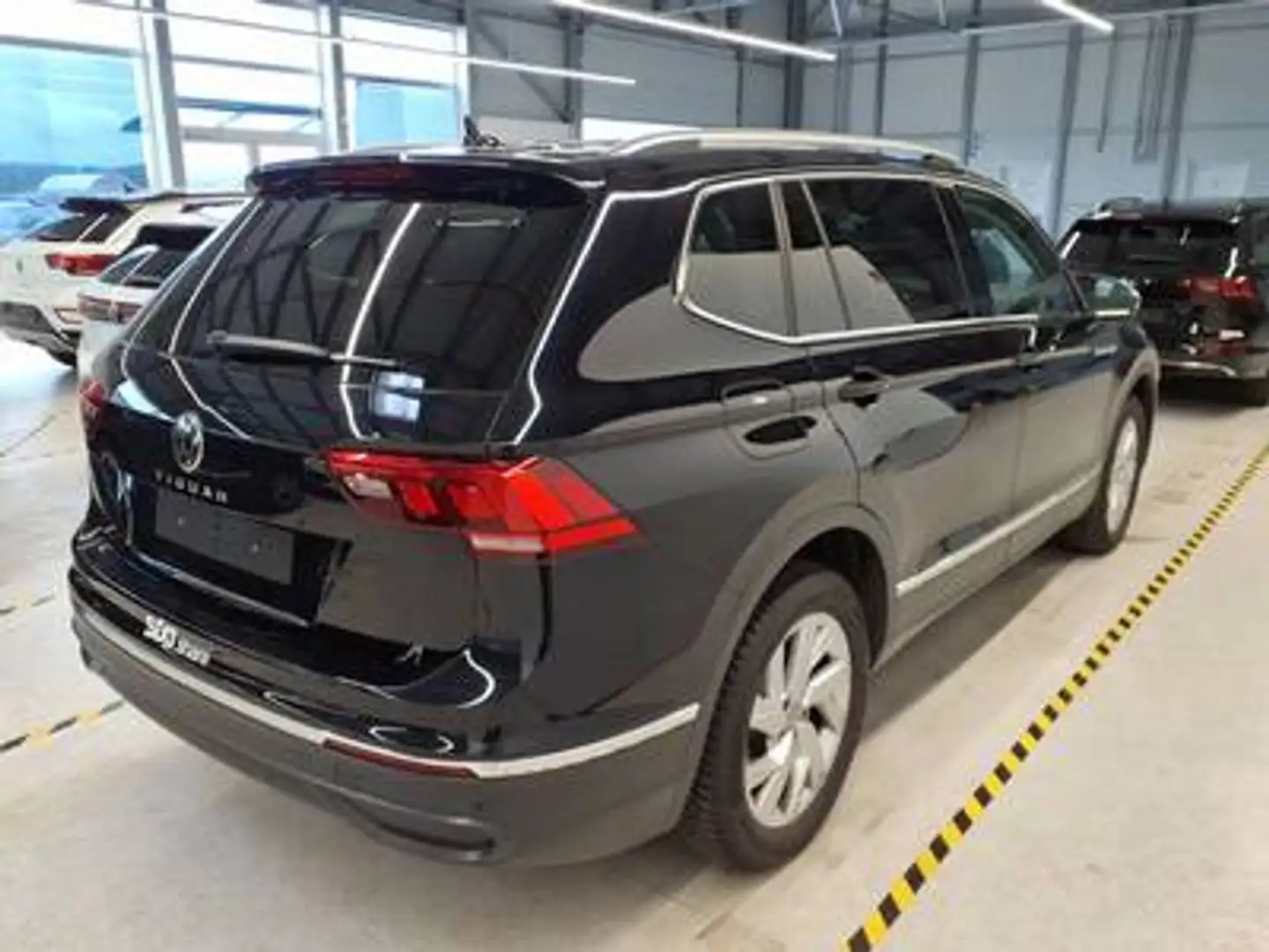 Volkswagen Tiguan Allspace Life TDi DSG Black+ACC+AHK+LED Schwarz - 2