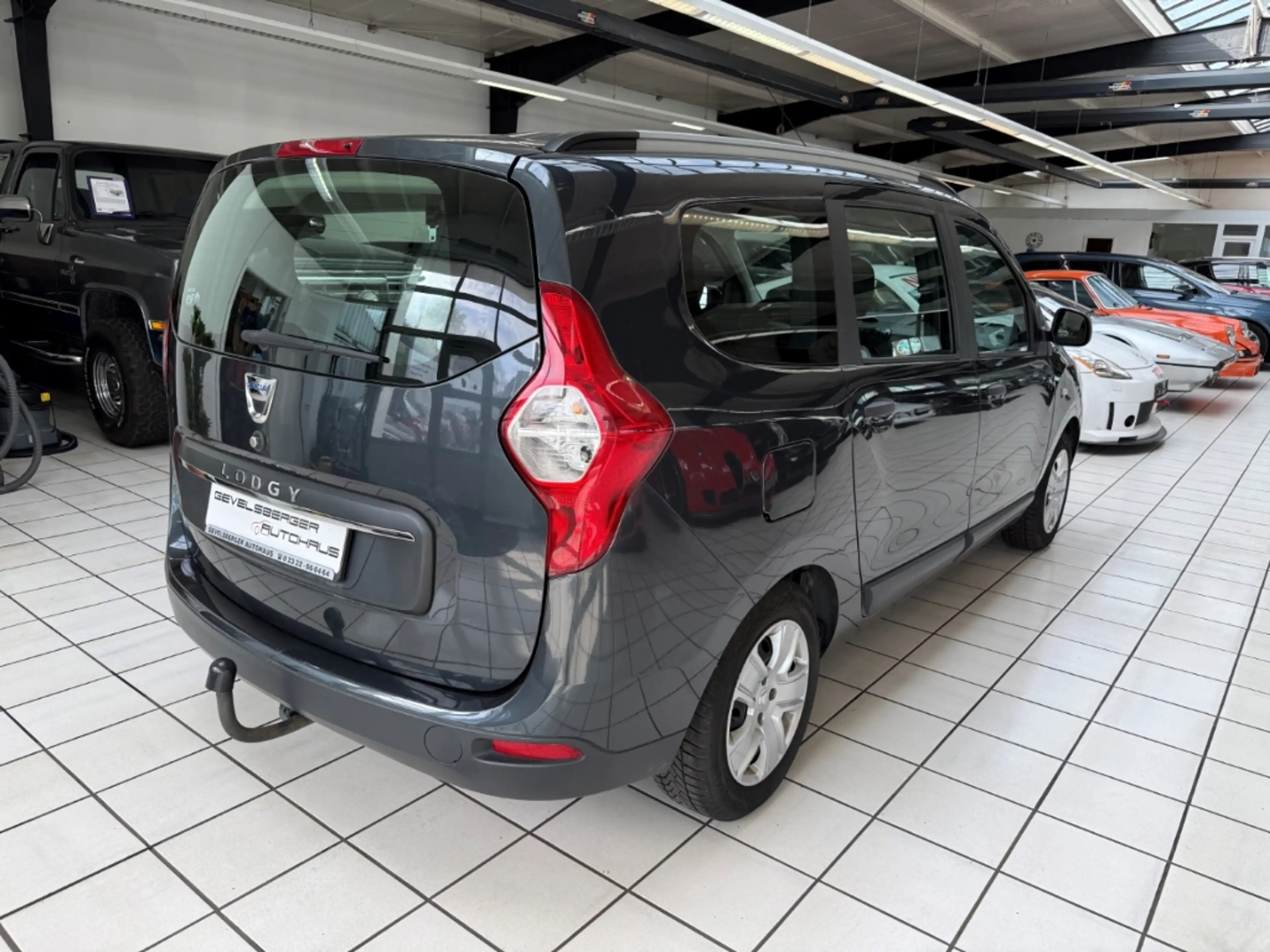 Dacia Lodgy Comfort 1.Hand Temp Berganfahrass. GA Speedlimiter — photo 8