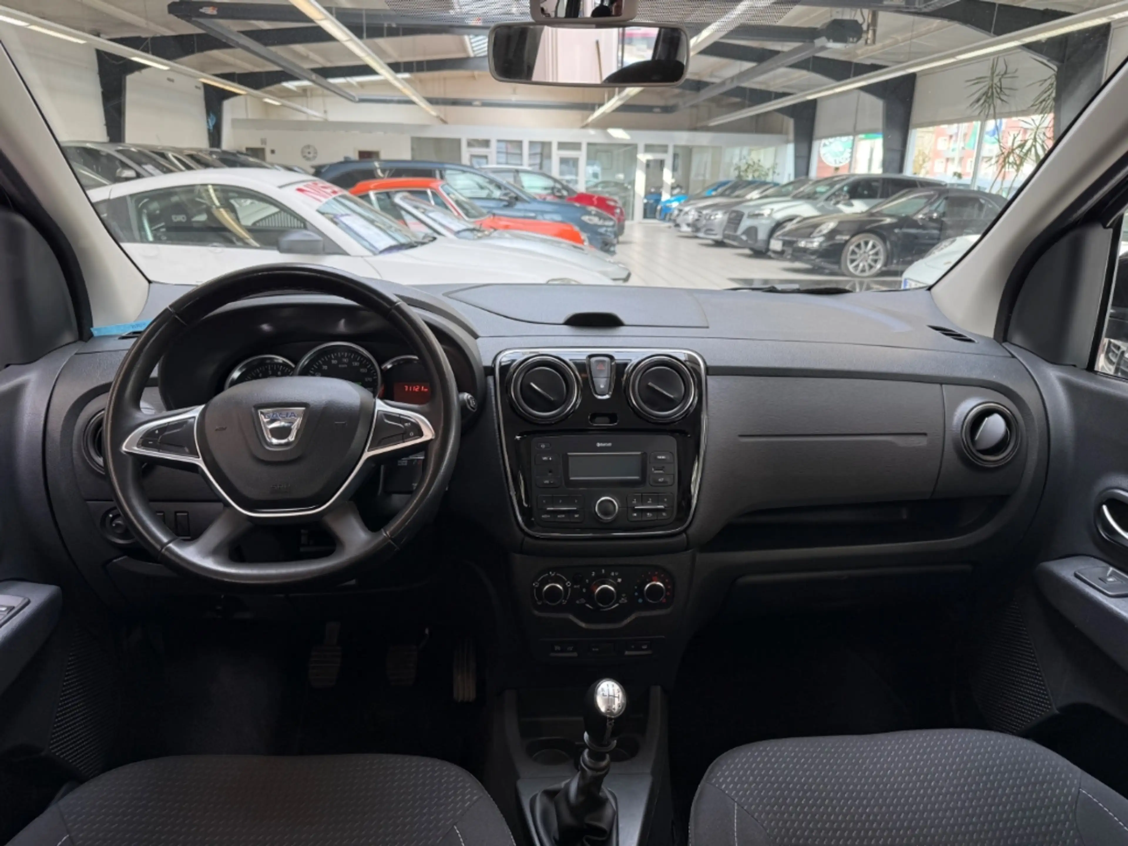 Dacia Lodgy Comfort 1.Hand Temp Berganfahrass. GA Speedlimiter — photo 10